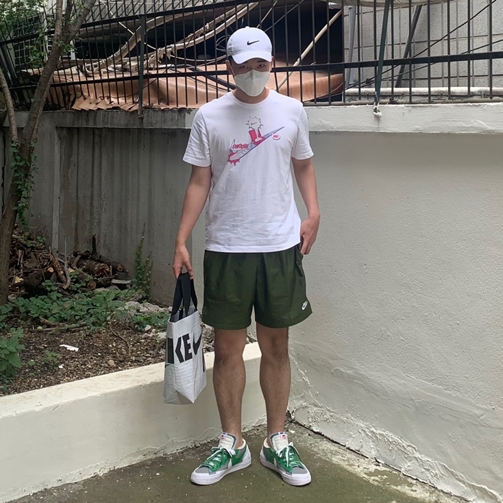 Nike x Sacai Blazer Low Classic Green 착용 스타일