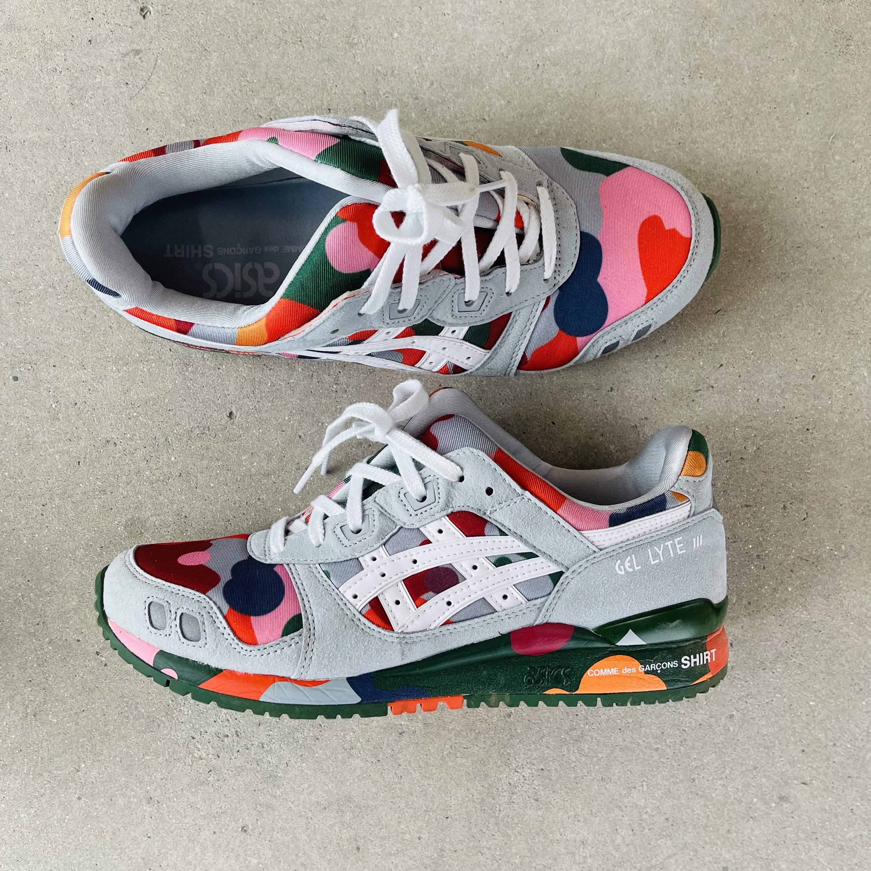 Asics x Comme des Garcons Shirt Gel-Lyte III OG Colorful Camo 착용 스타일 - 2