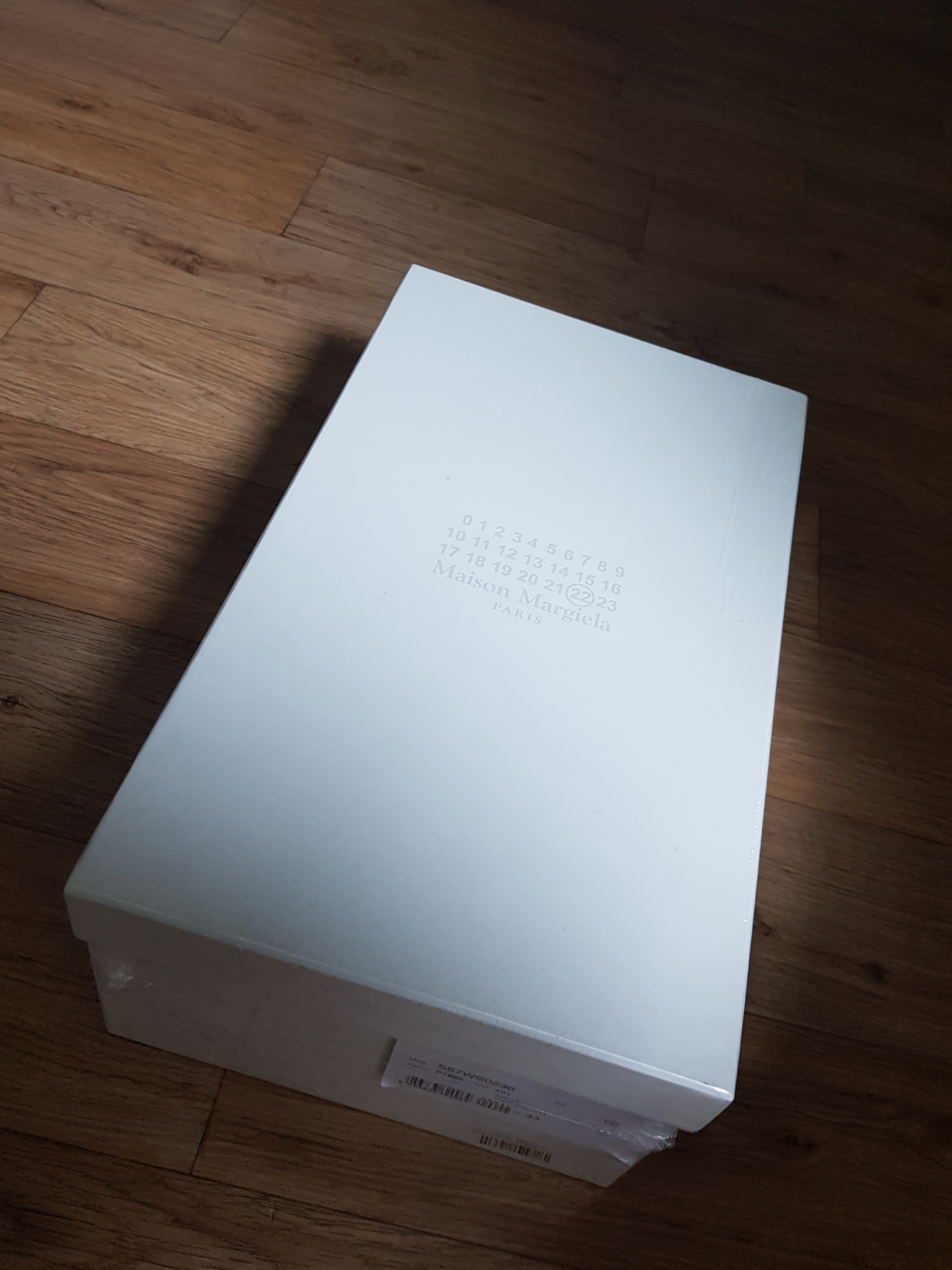 Maison Margiela Calfskin Replica Sneakers 착용 스타일 - 1
