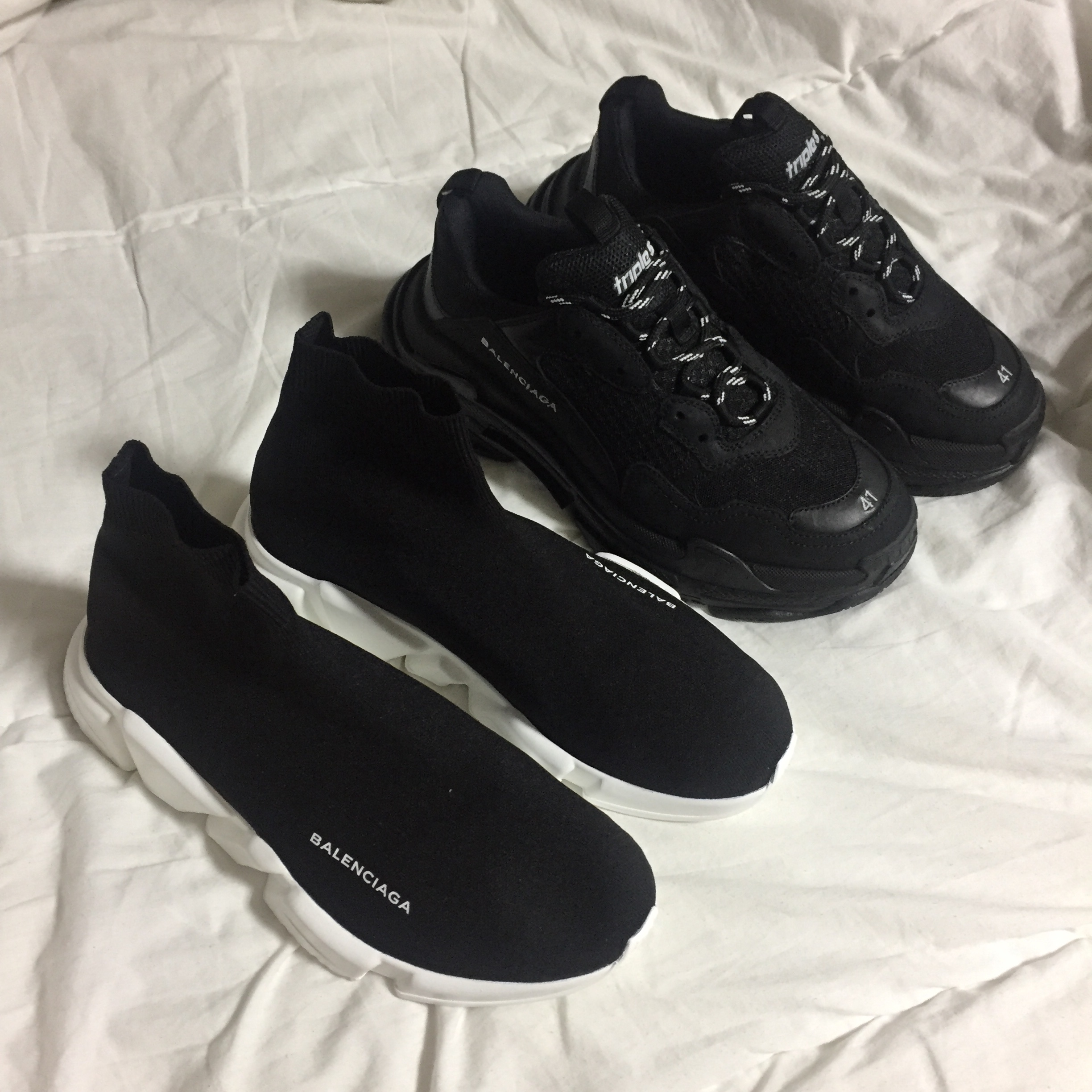 Balenciaga Speed Trainer Black White 2020, Balenciaga Triple S Grey 2018 착용 스타일
