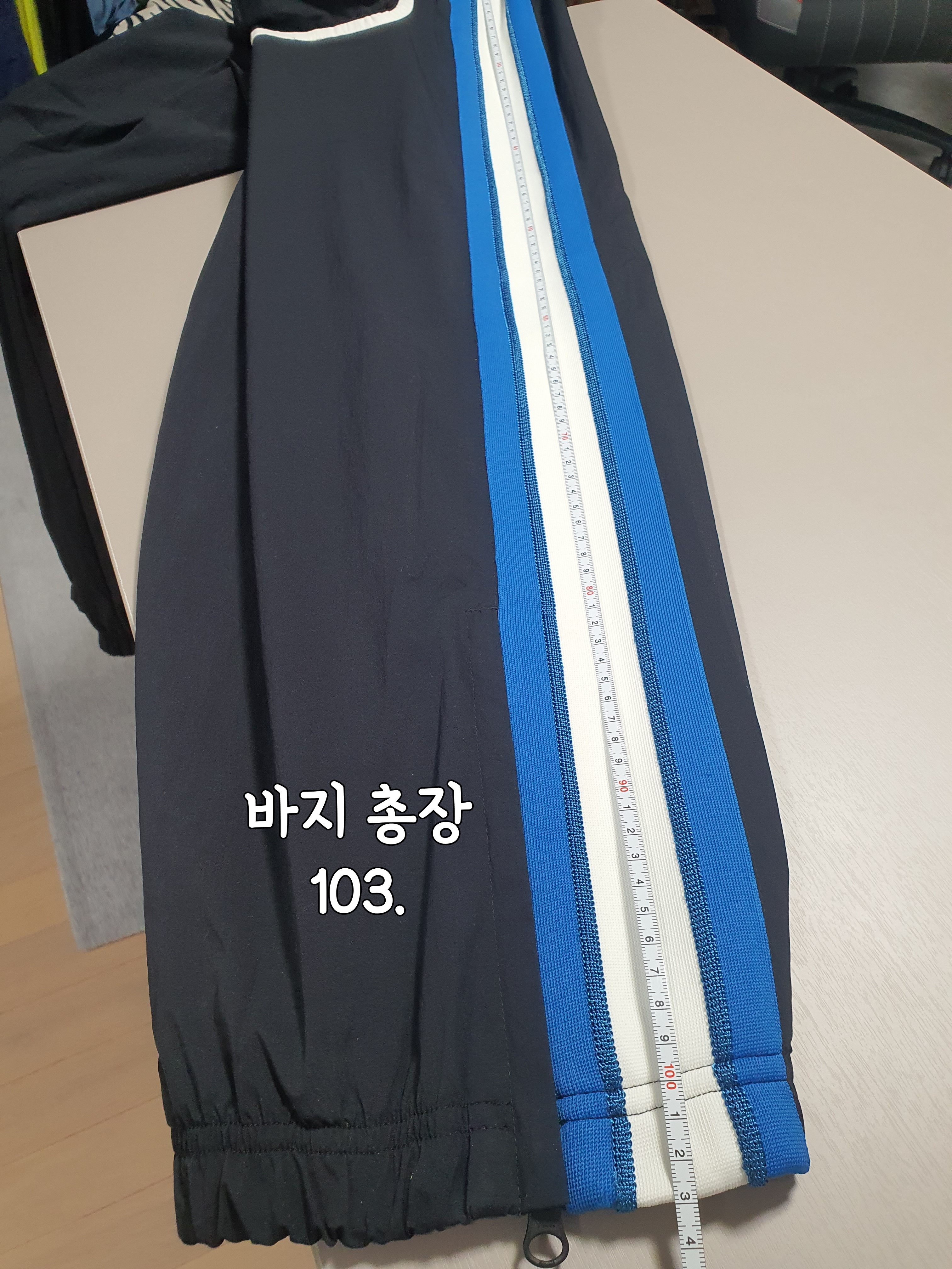 Nike x Undercover NRG Track Suit Black - Asia, Jordan 1 Low Dark Powder Blue 착용 스타일 - 4