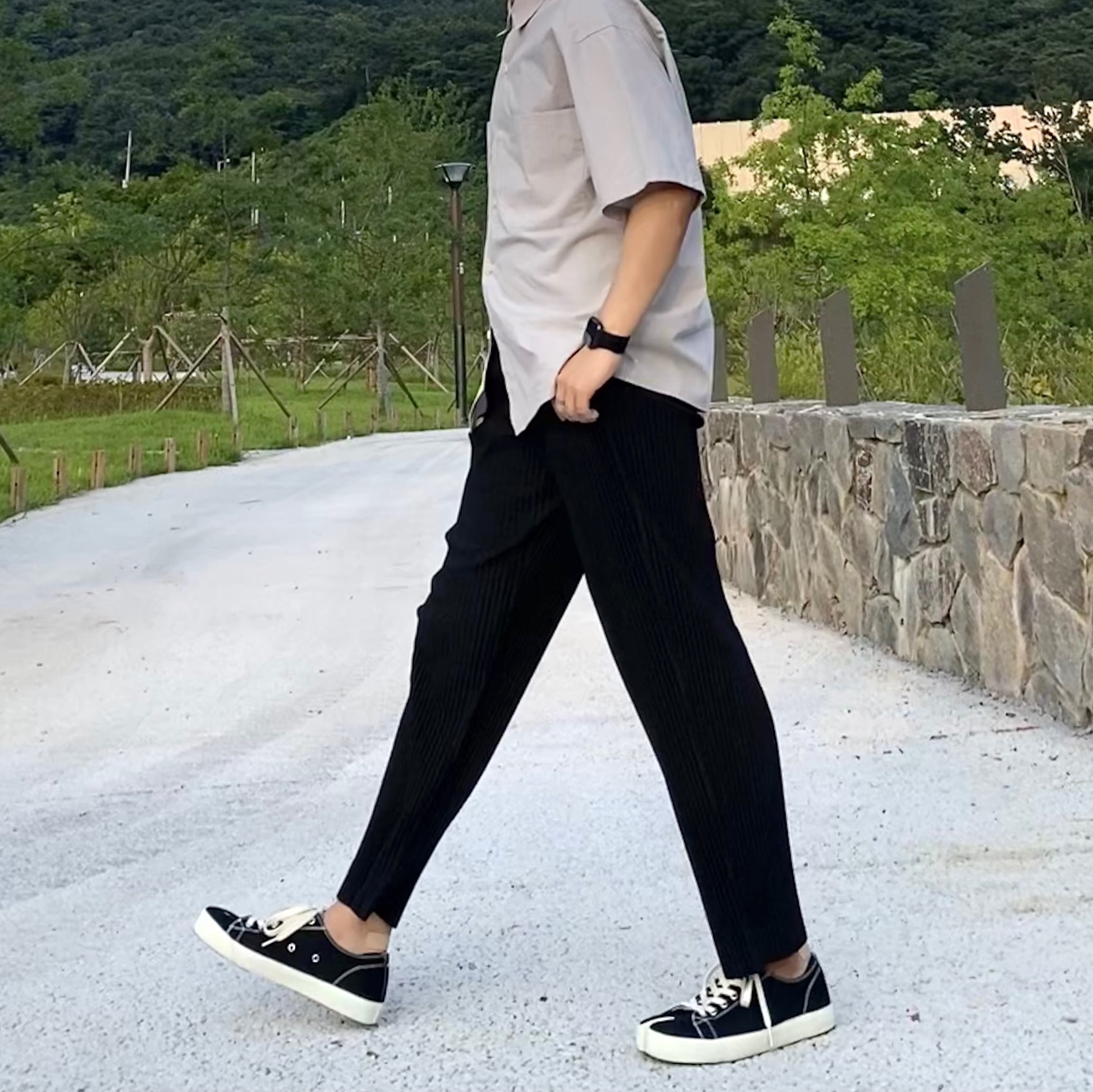 Maison Margiela Tabi Low Black 착용 스타일 - 2