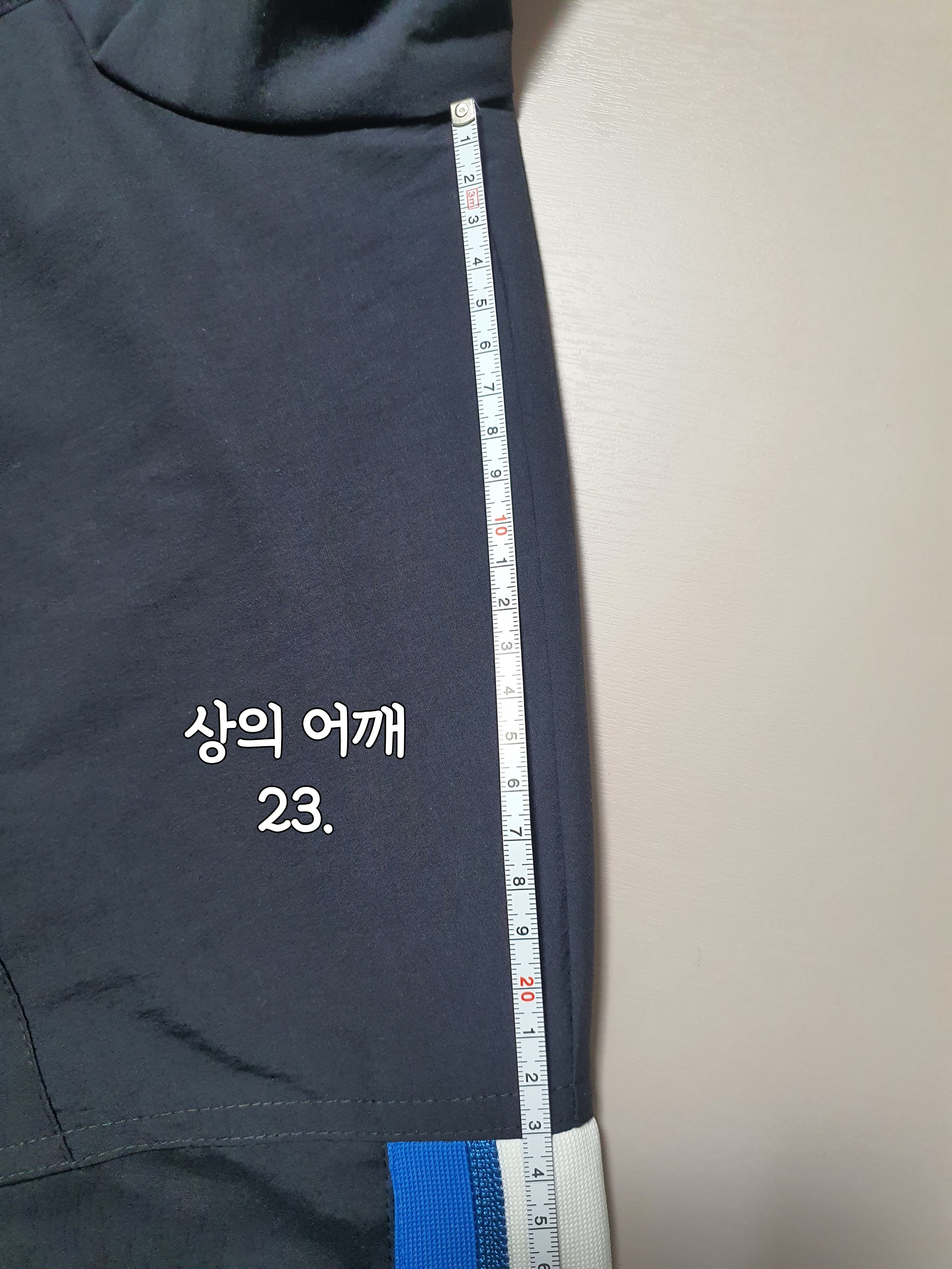 Nike x Undercover NRG Track Suit Black - Asia, Jordan Zion Reversible Bucket Hat Black 착용 스타일 - 4