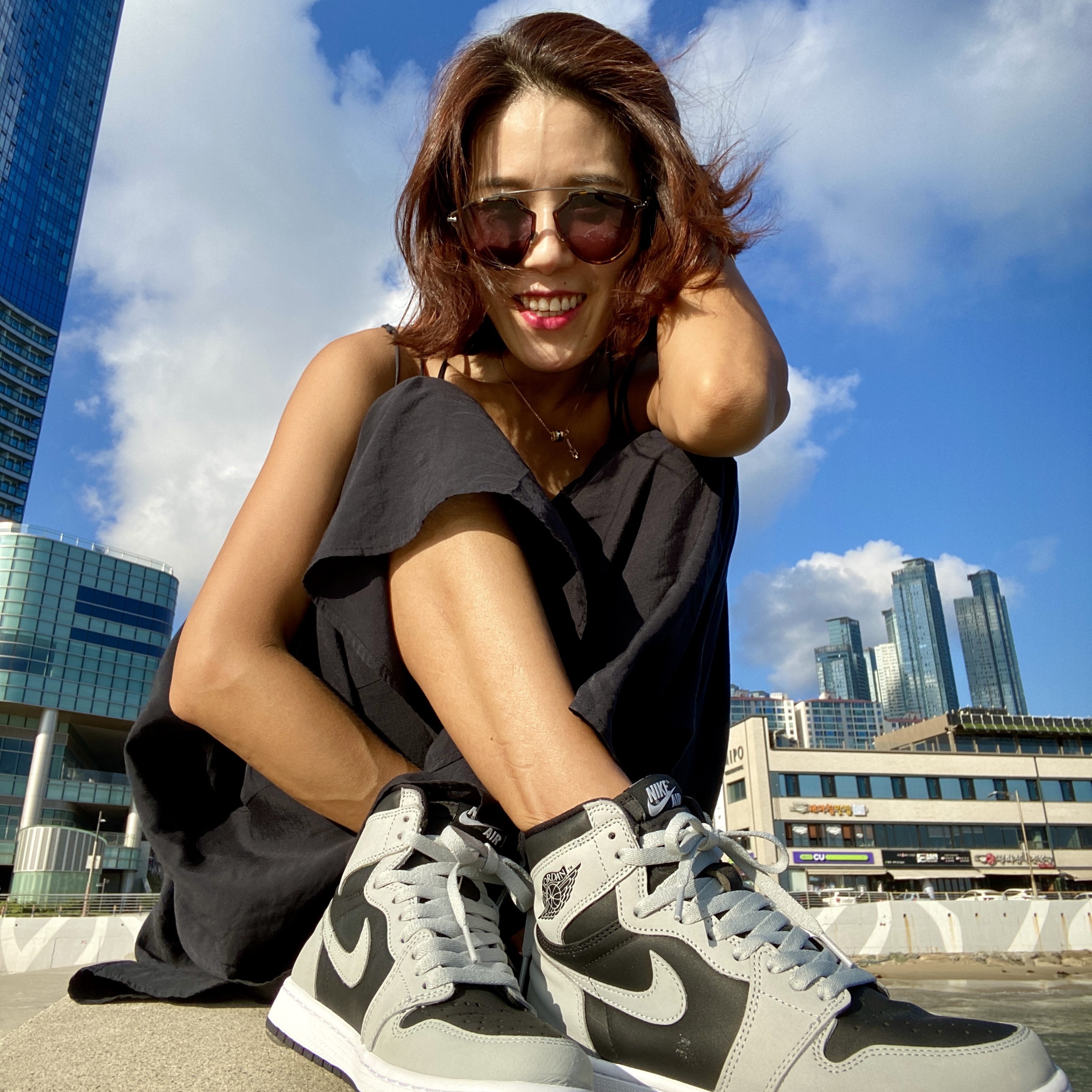 Jordan 1 Retro High OG Shadow 2.0, (GS) Jordan 1 Retro High OG Shadow 2.0 착용 스타일 - 2
