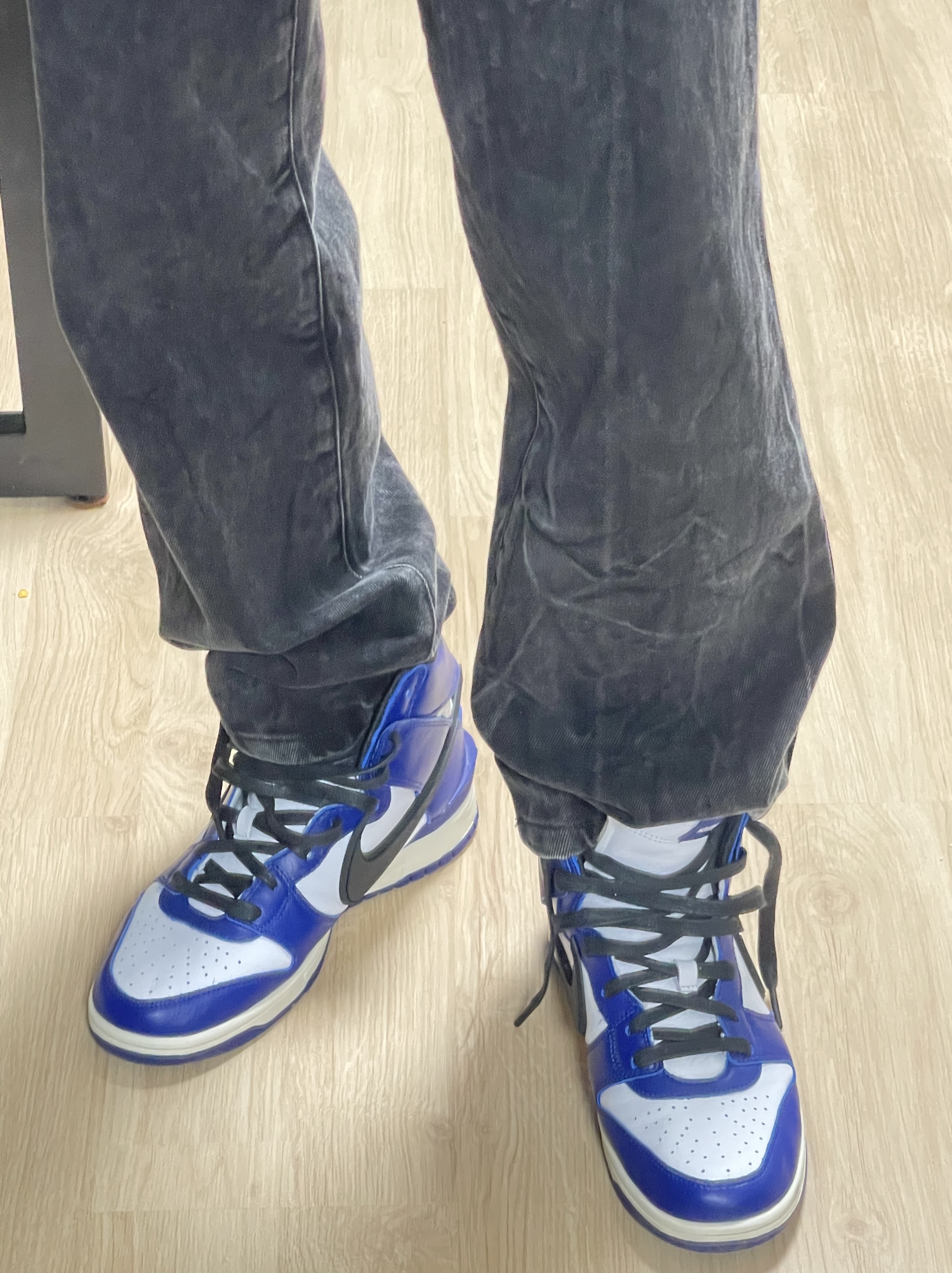 Nike x Ambush Dunk High Deep Royal Blue 착용 스타일 - 3