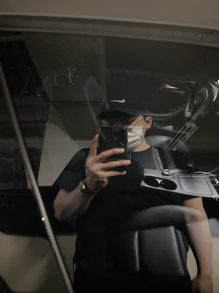 KREAM 프로필 이미지