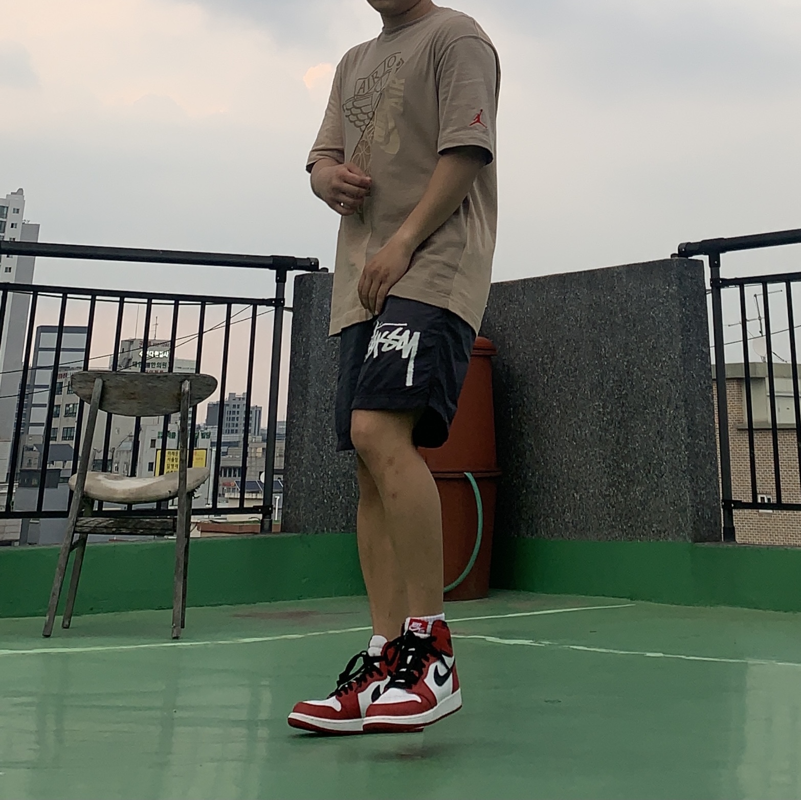 Nike x Stussy Water Shorts Off Noir, Jordan 1 Retro High OG Chicago 2015 착용 스타일