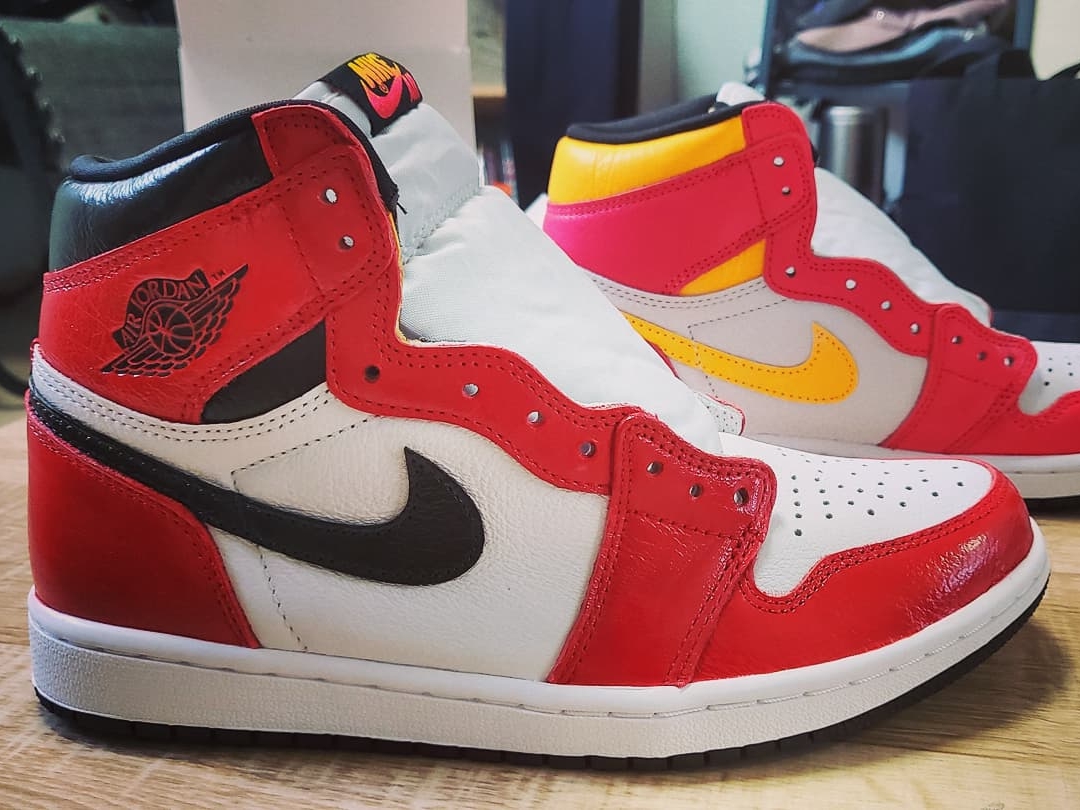Jordan 1 Retro High OG Light Fusion Red, Jordan 1 Retro High OG Chicago 2015 착용 스타일 - 1