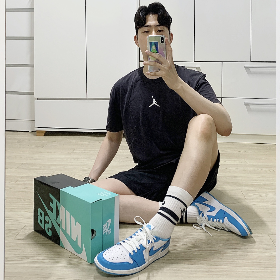 Jordan 1 Low SB UNC 착용 스타일