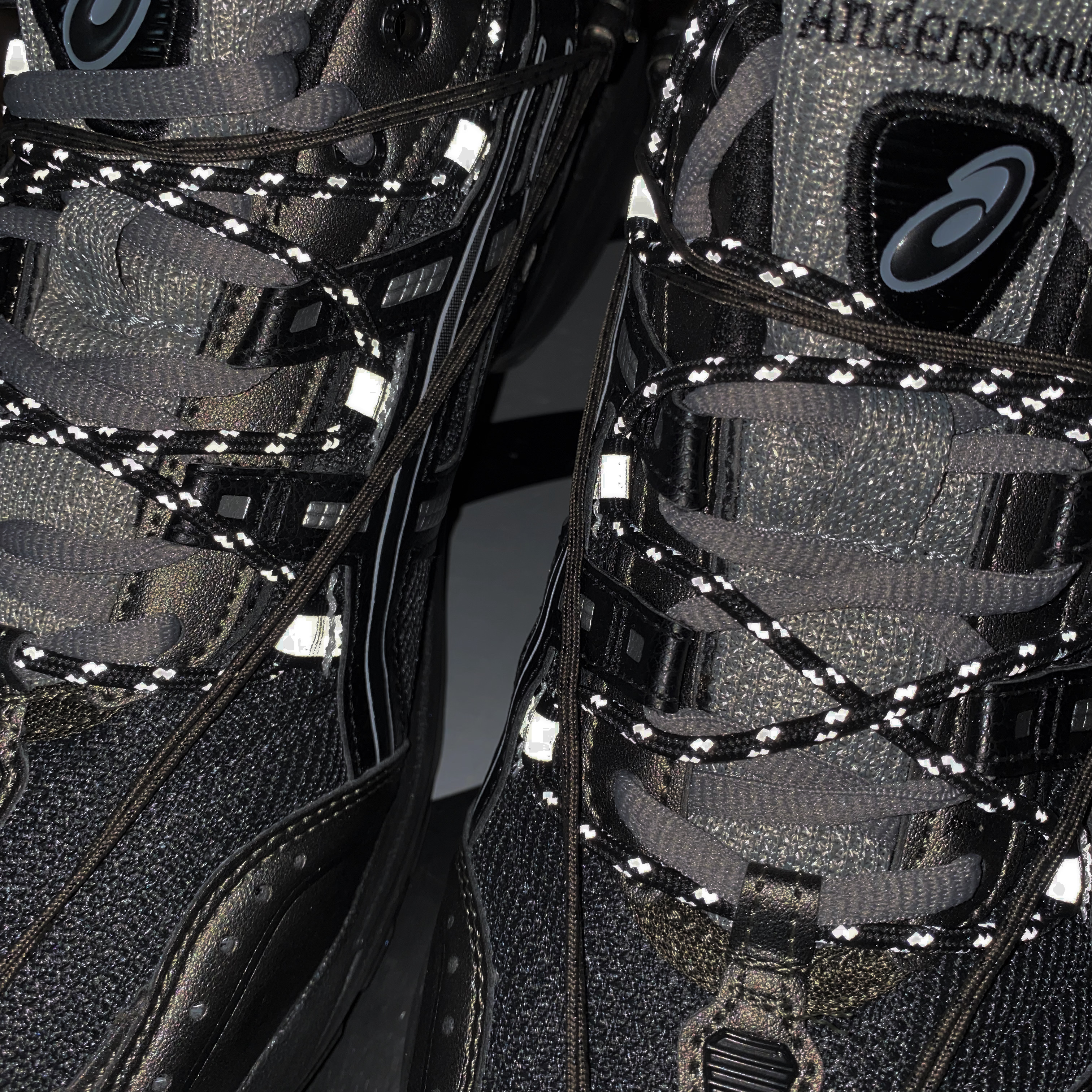 Asics x Andersson Bell Gel-1090 Black Silver 착용 스타일