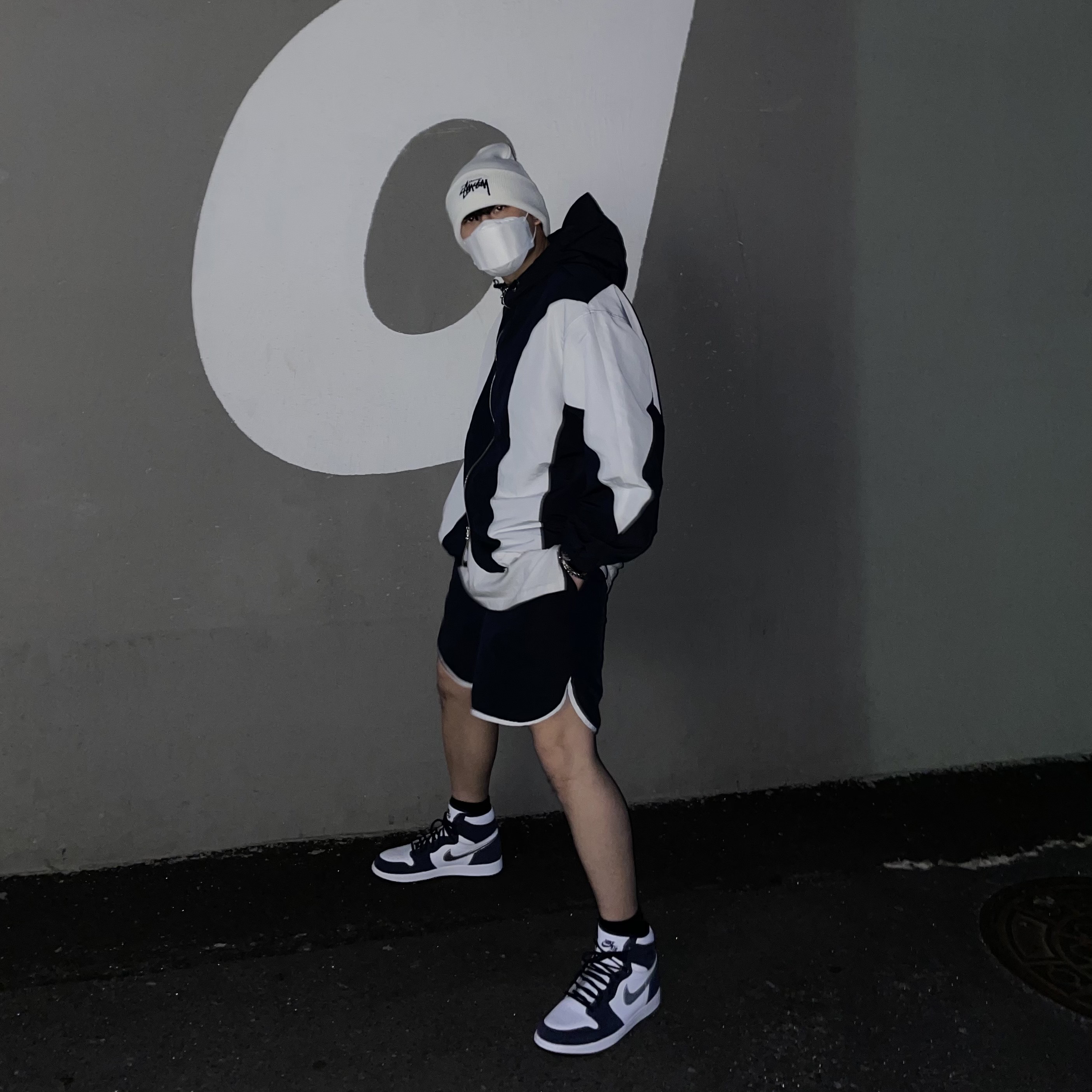 Jordan 1 Retro High OG CO.JP Midnight Navy, Nike x Stussy Cuff Beanie White 착용 스타일