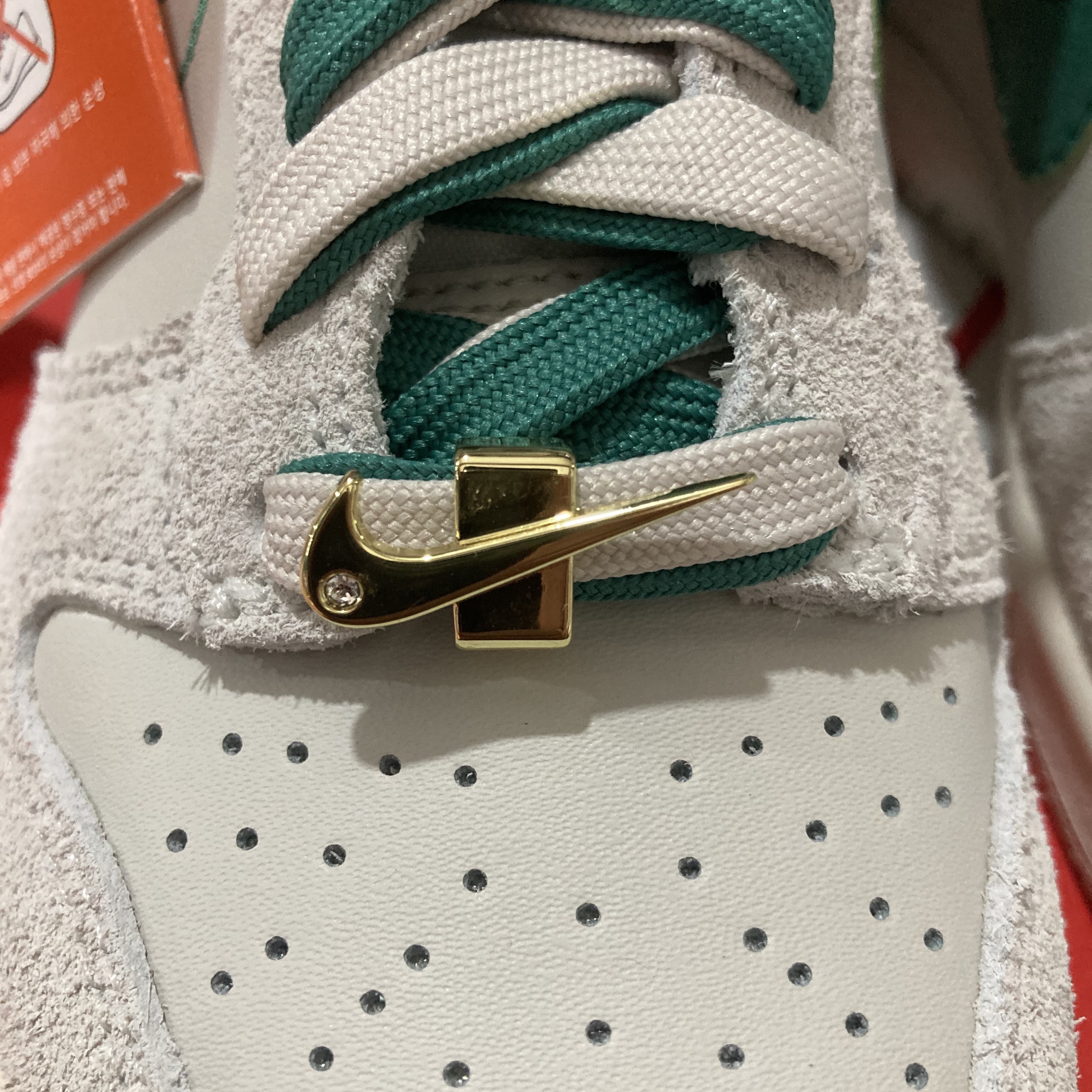 (GS) Nike Dunk High SE First Use Sail 착용 스타일 - 1