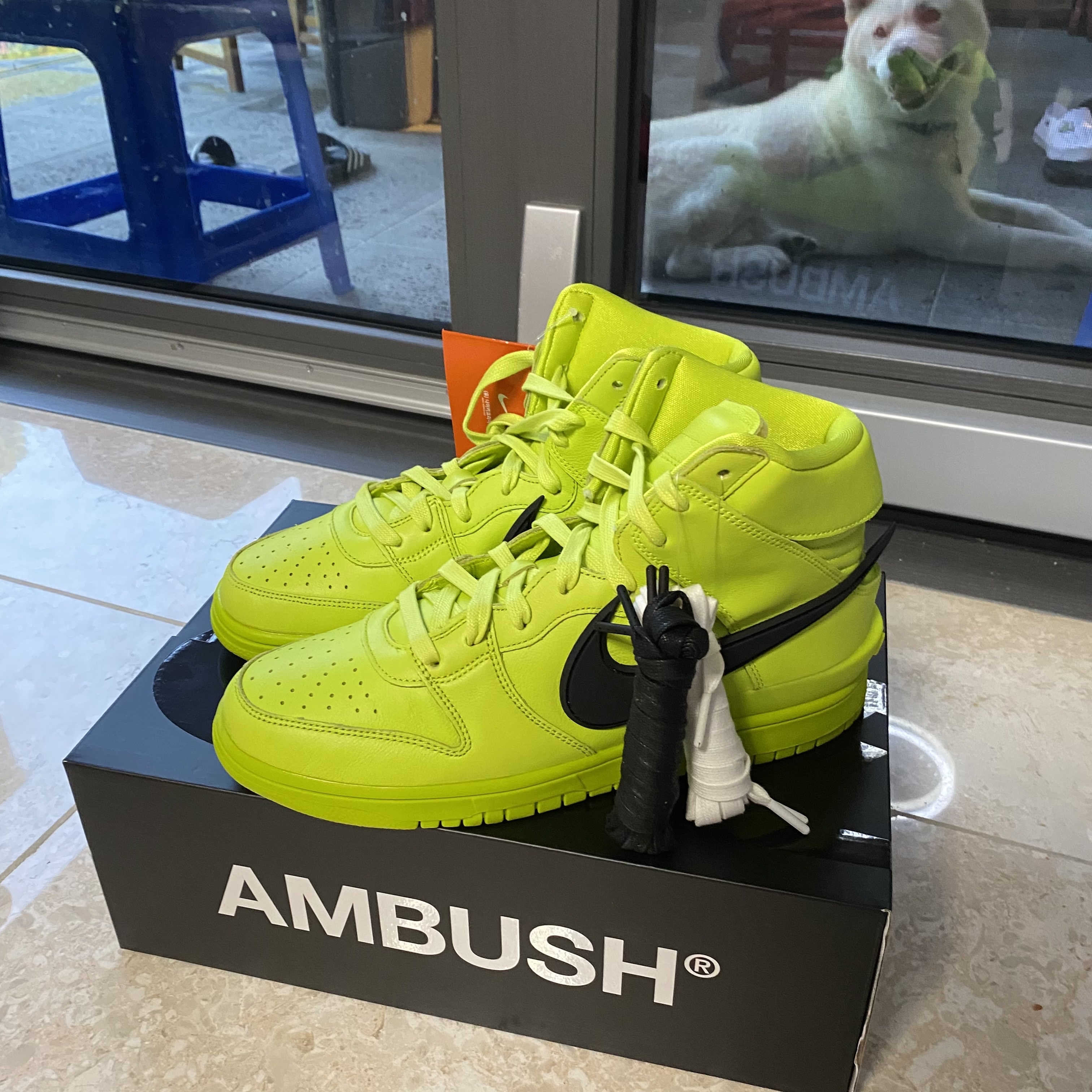 Nike x Ambush Dunk High Flash Lime 착용 스타일
