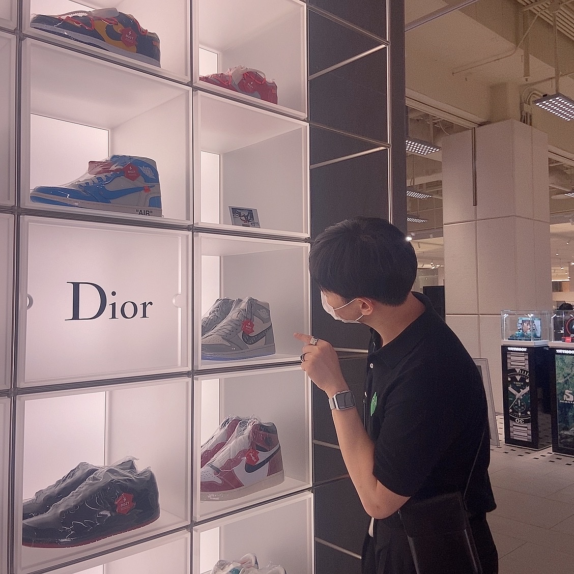 Jordan 1 x Dior High OG 착용 스타일