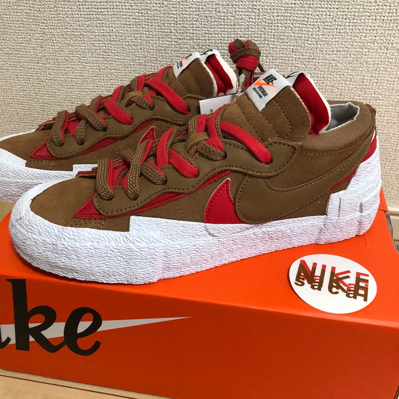 Nike x Sacai Blazer Low British Tan 착용 스타일 - 1