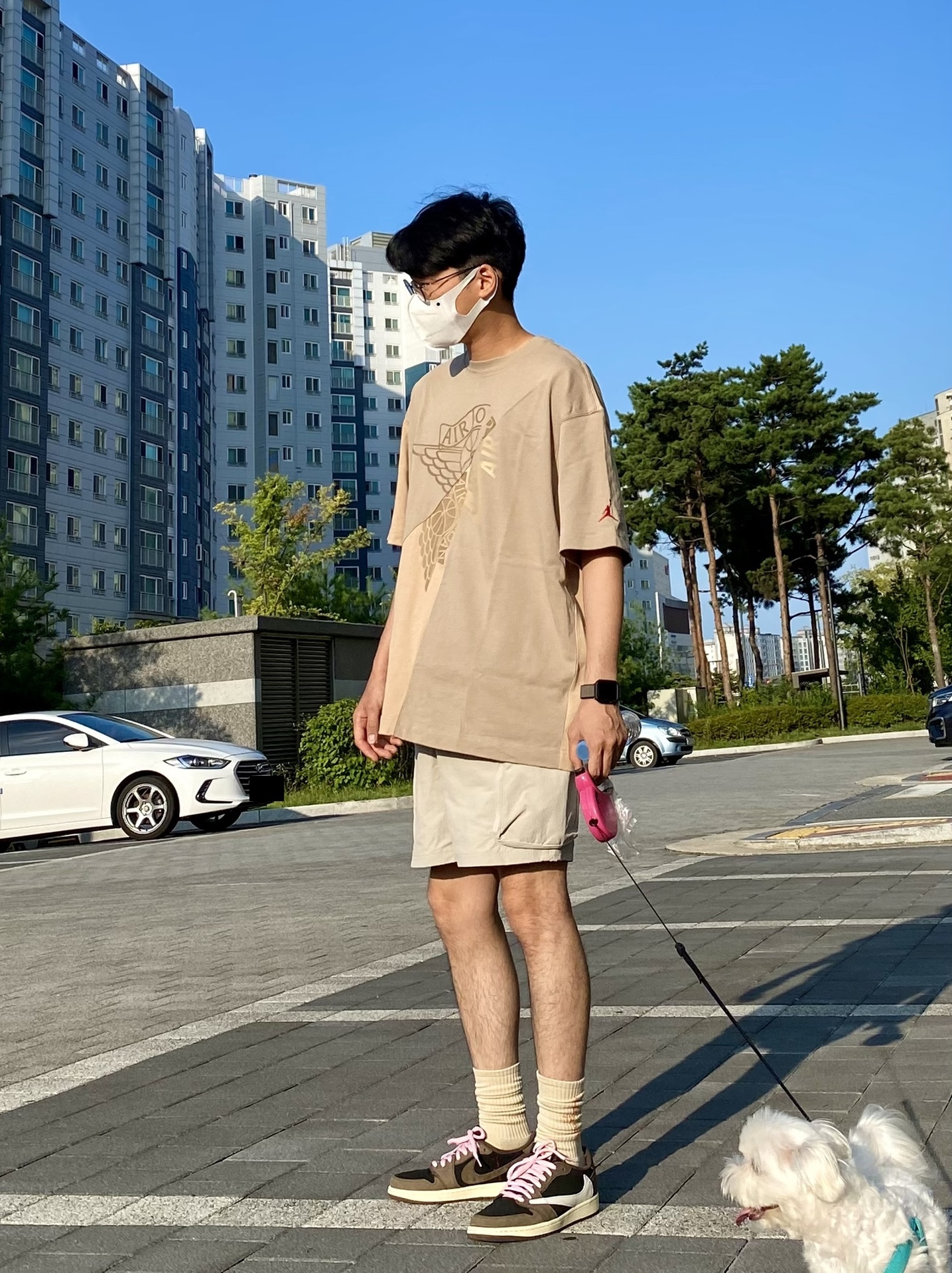 Jordan x Travis Scott S/S Top - US/EU, Stussy Nylon Approach Shorts Stone Grey 착용 스타일 - 1