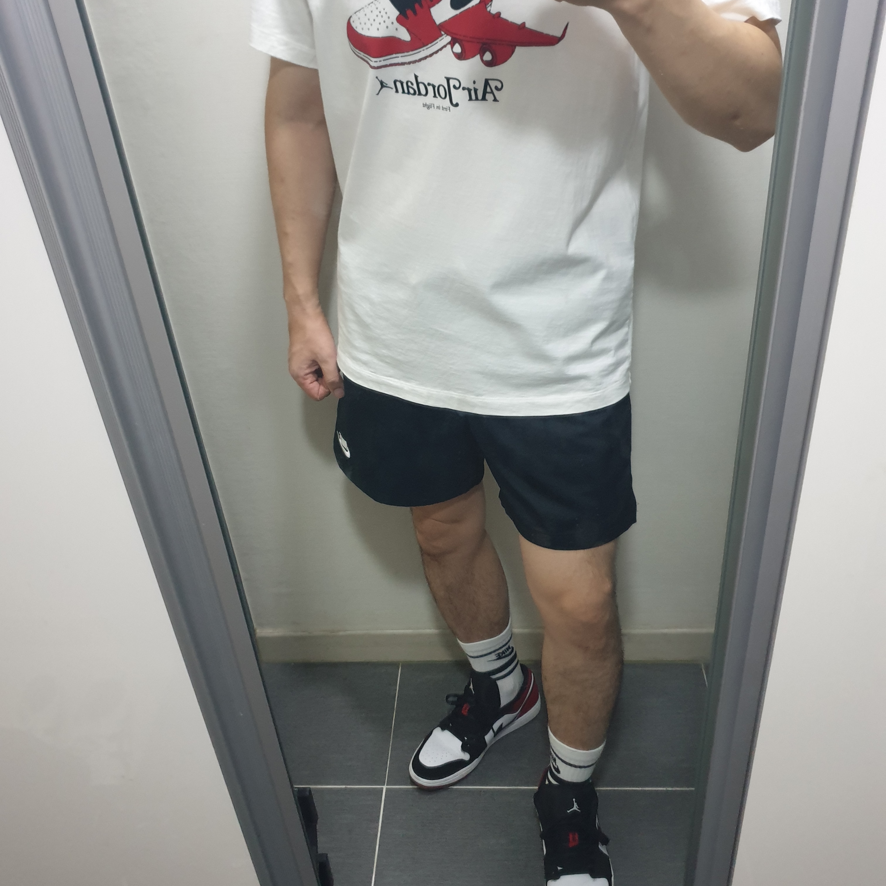 Jordan 1 Low Black Toe 착용 스타일