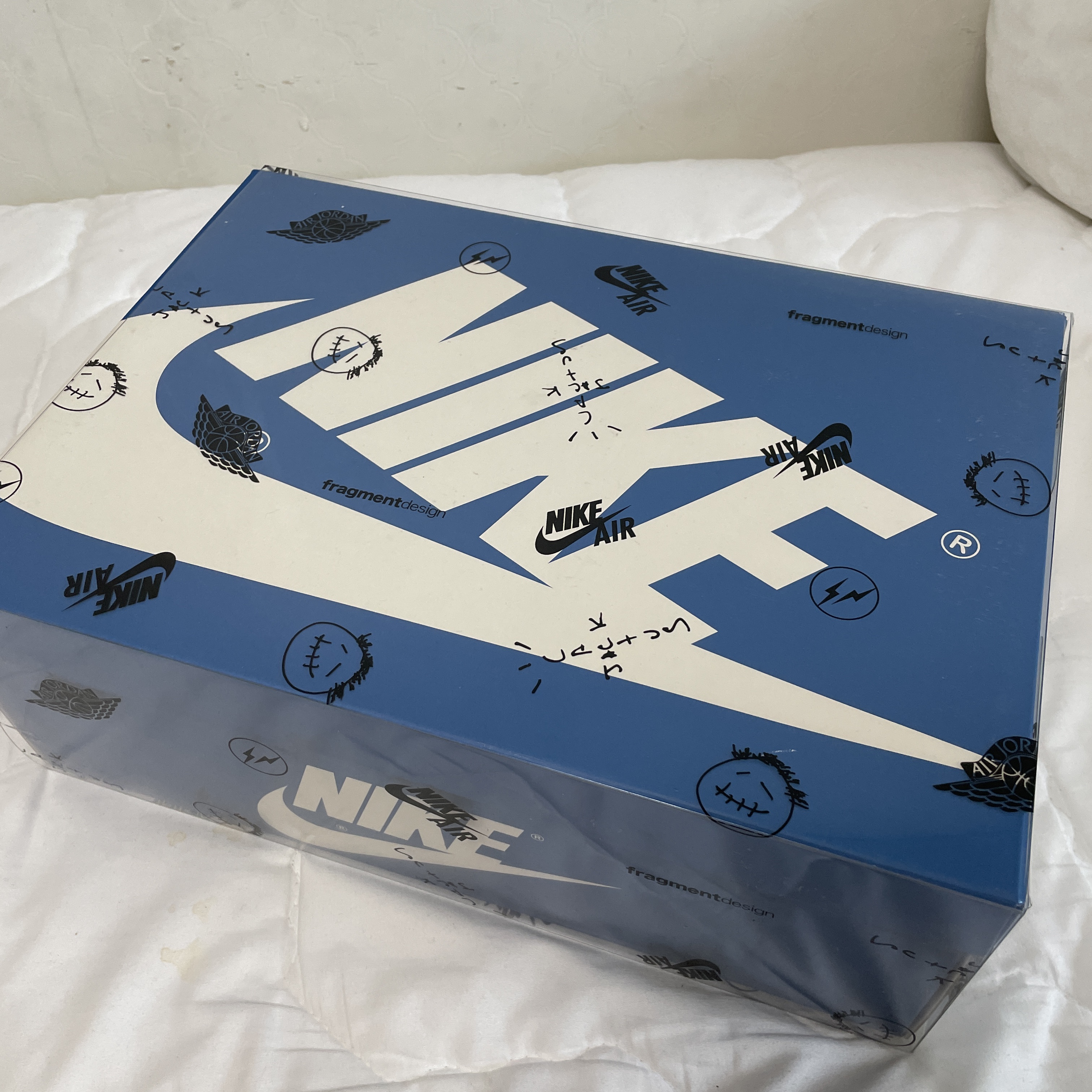 Jordan 1 x Travis Scott x Fragment Retro High OG SP Military Blue 착용 스타일 - 5