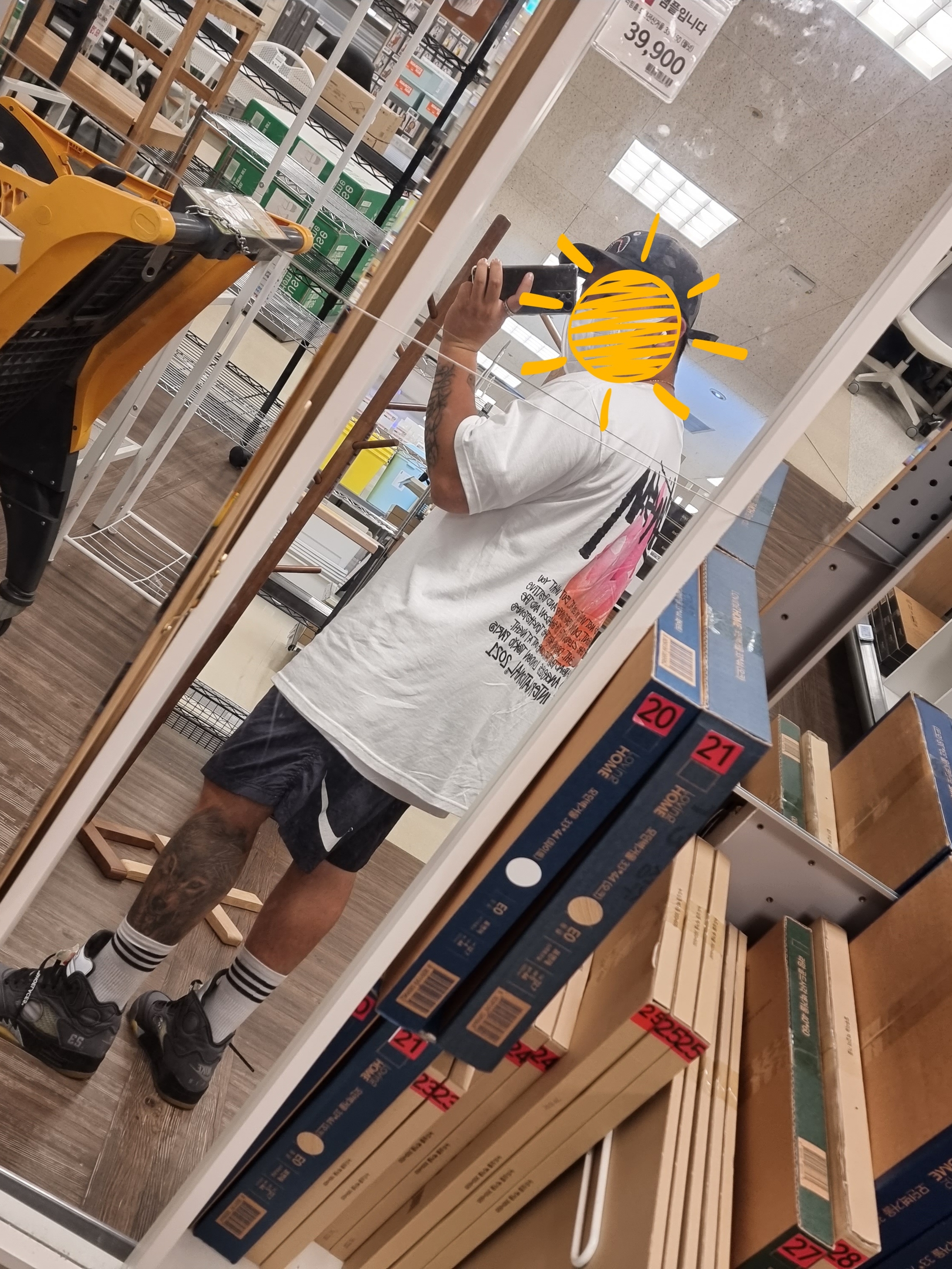 Nike x Stussy Water Shorts Off Noir, Stussy Reflection T-Shirt White 착용 스타일