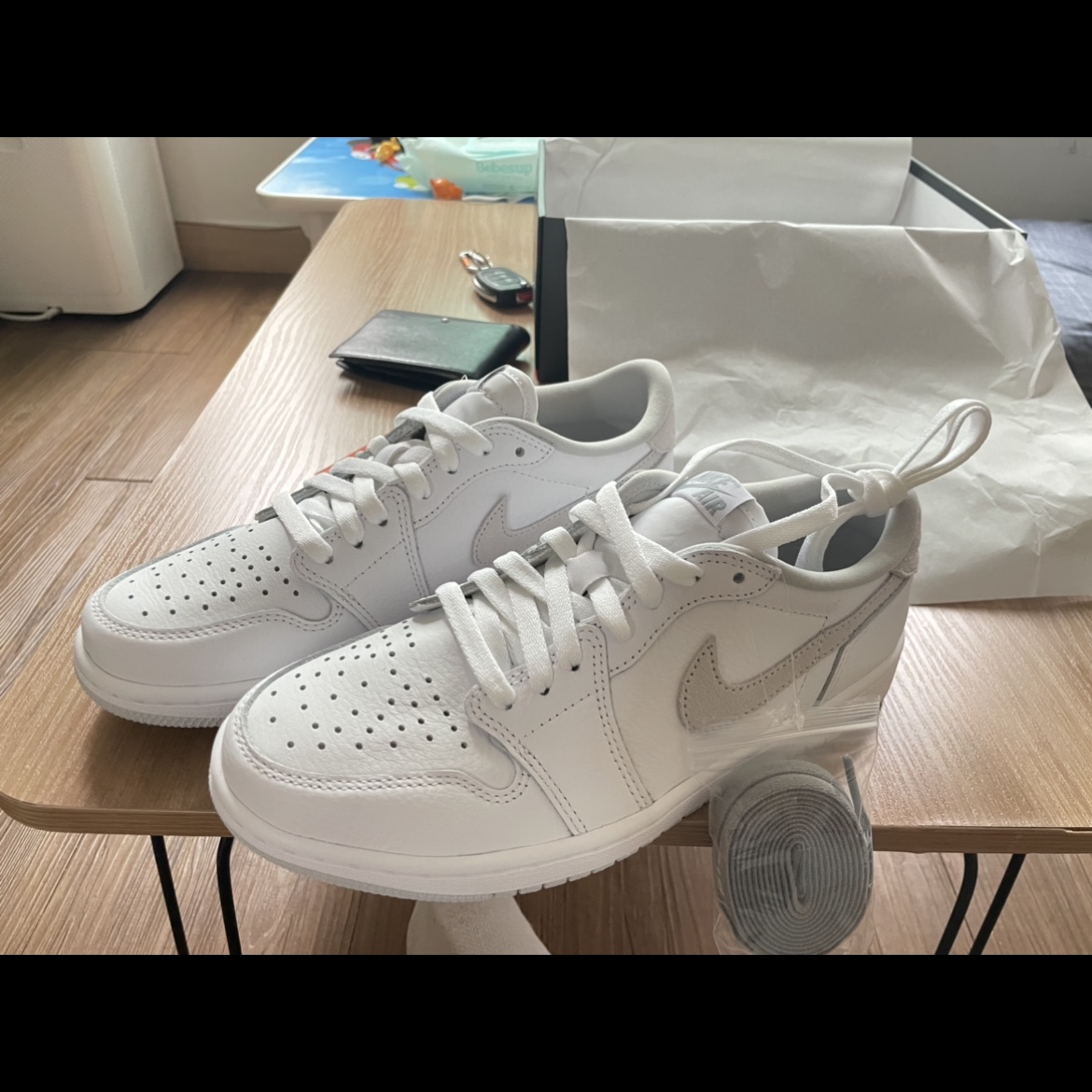 Jordan 1 Low OG Neutral Grey 착용 스타일