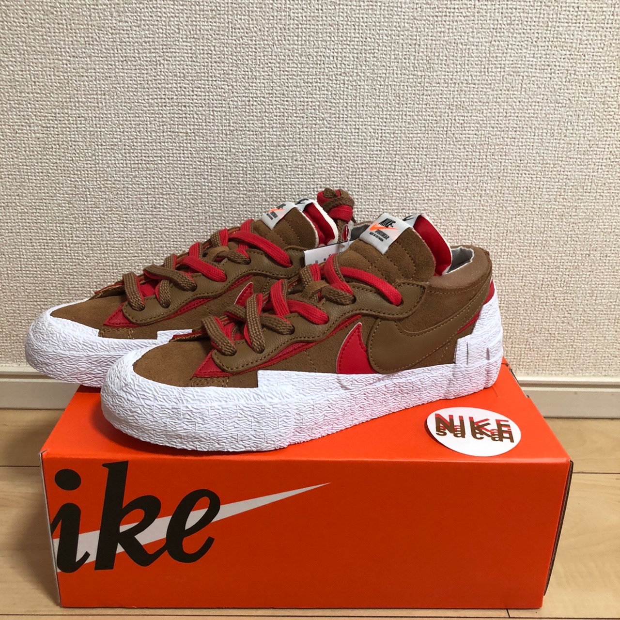 Nike x Sacai Blazer Low British Tan 착용 스타일 - 2