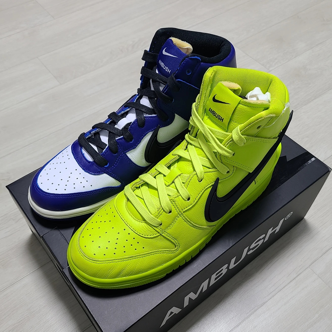 Nike x Ambush Dunk High Flash Lime, Nike x Ambush Dunk High Deep Royal Blue 착용 스타일 - 3