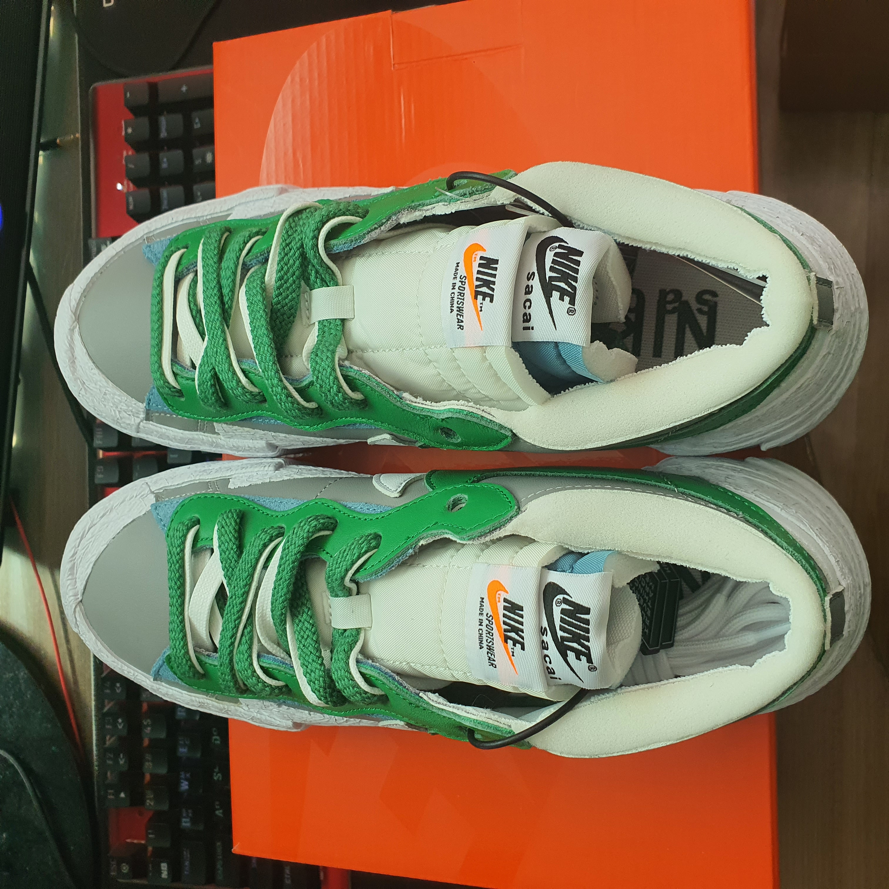 Nike x Sacai Blazer Low Classic Green 착용 스타일 - 4