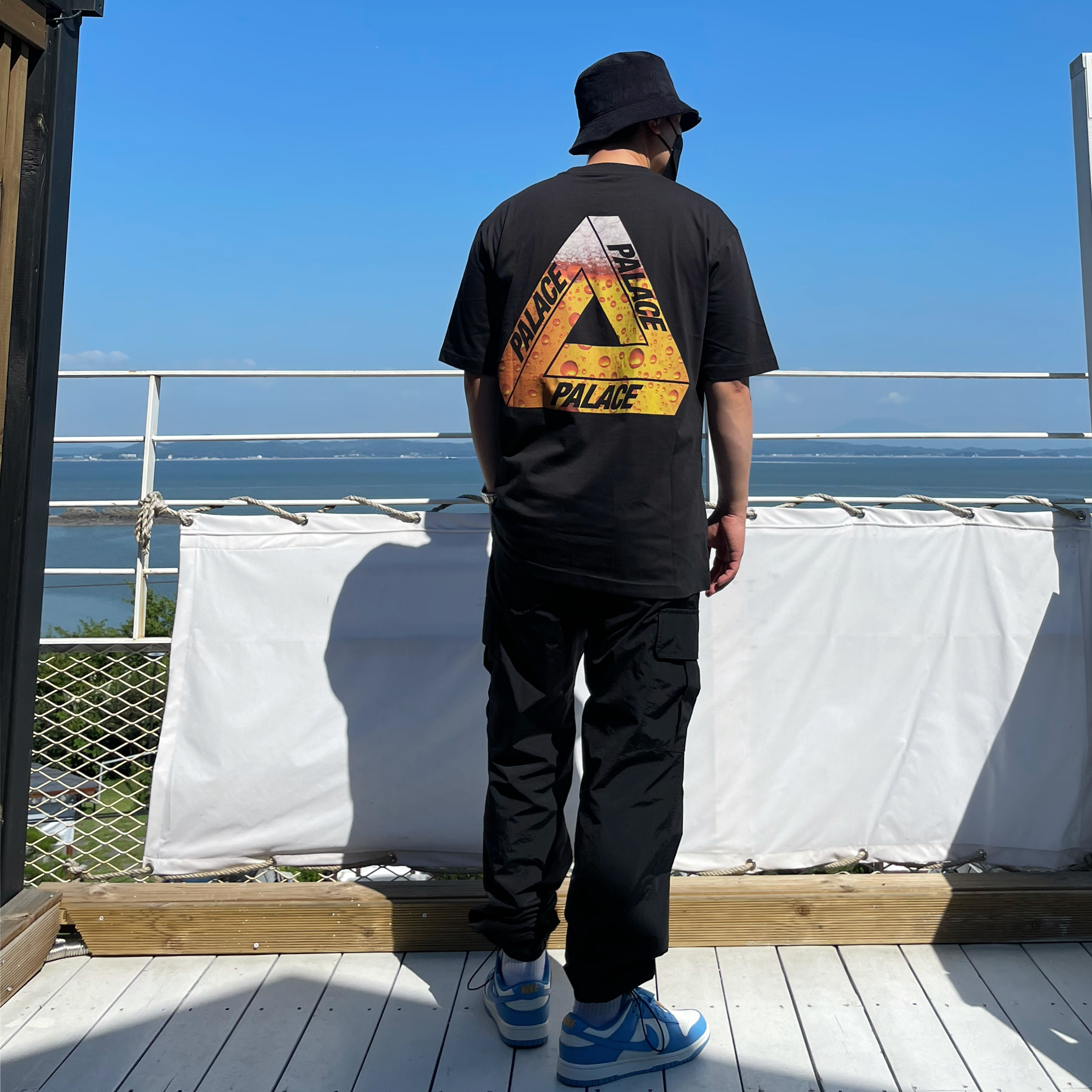 Palace Tri-Lager T-Shirt Black - 20FW, Nike Futura Corduroy Bucket Black 착용 스타일