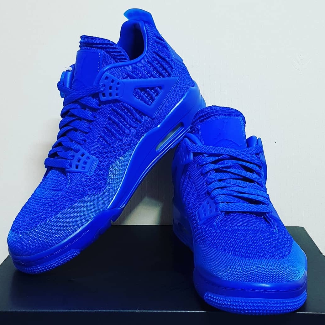 Jordan 4 Retro Flyknit Royal 착용 스타일 - 3