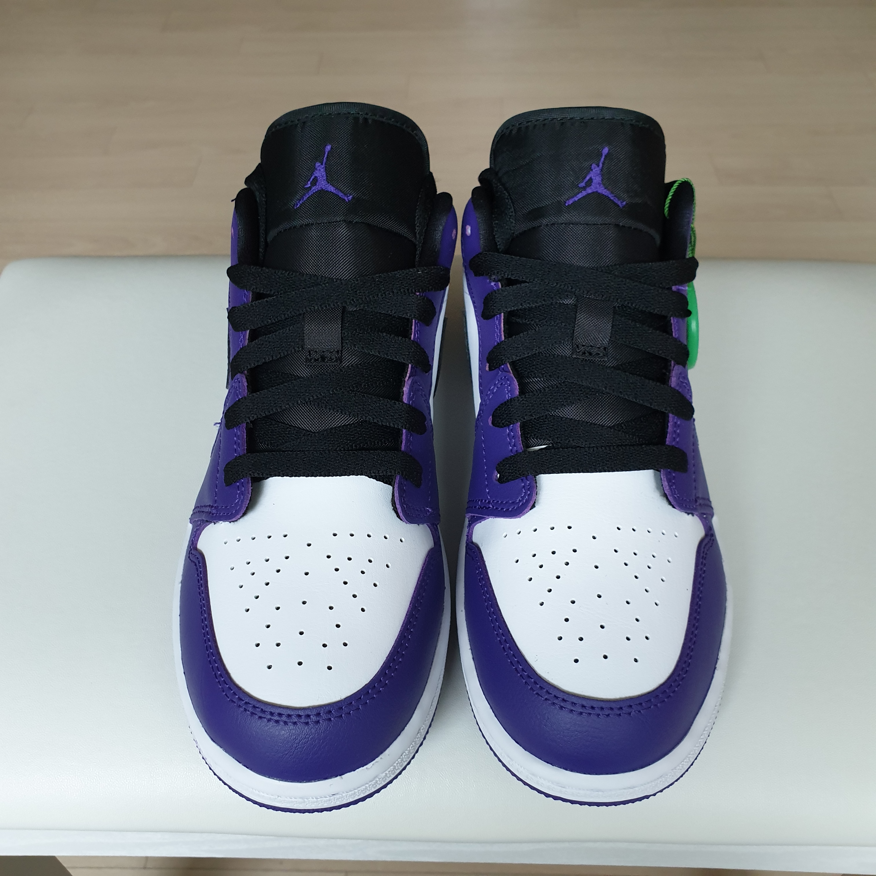 (GS) Jordan 1 Low Court Purple 2020 착용 스타일 - 1