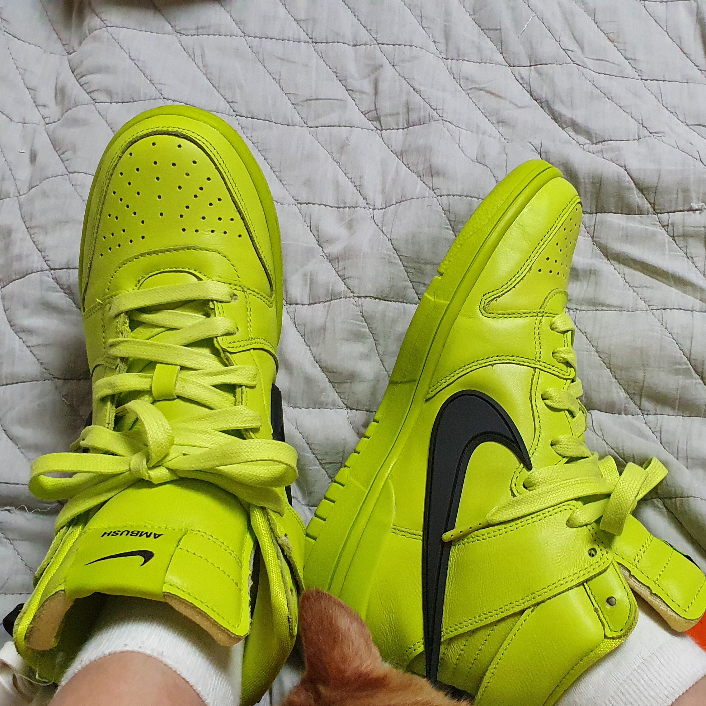 Nike x Ambush Dunk High Flash Lime 착용 스타일 - 2