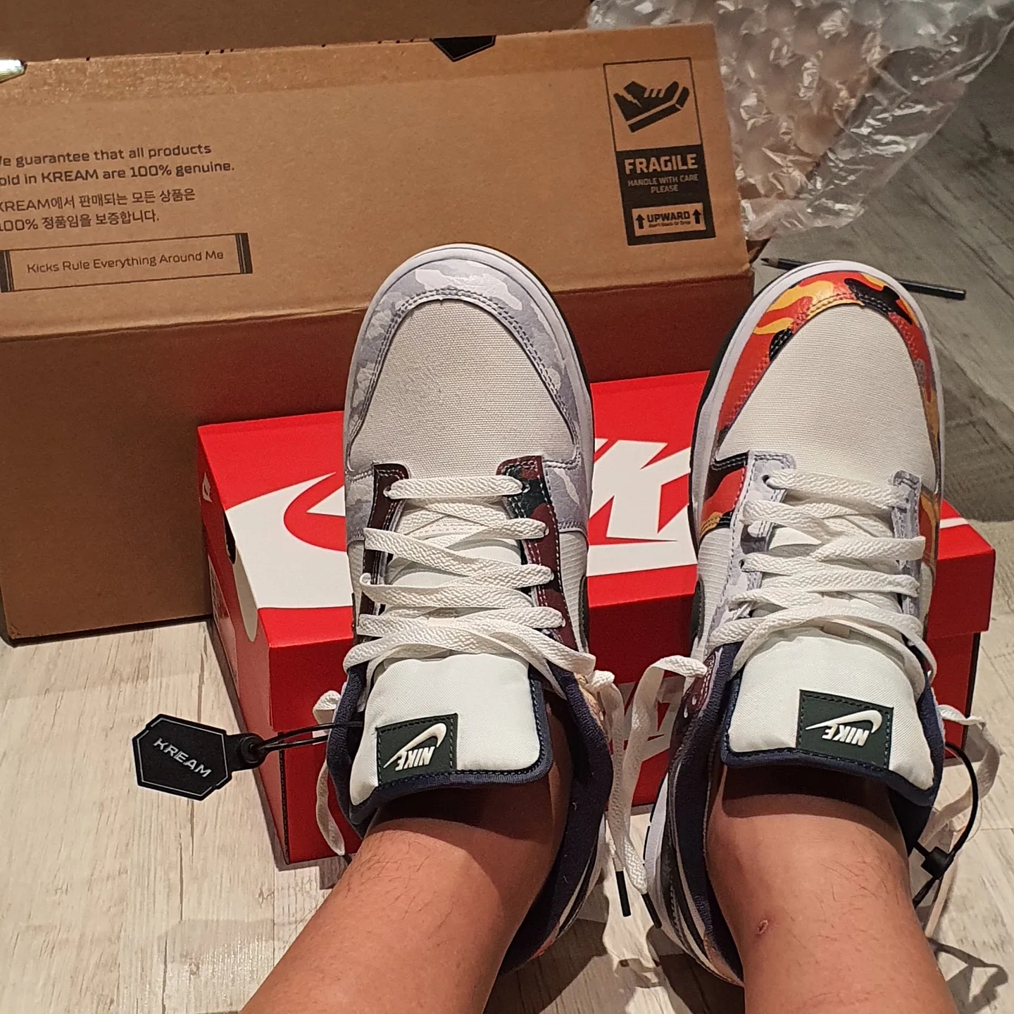 Nike Dunk Low SE Sail Multi Camo 착용 스타일 - 1