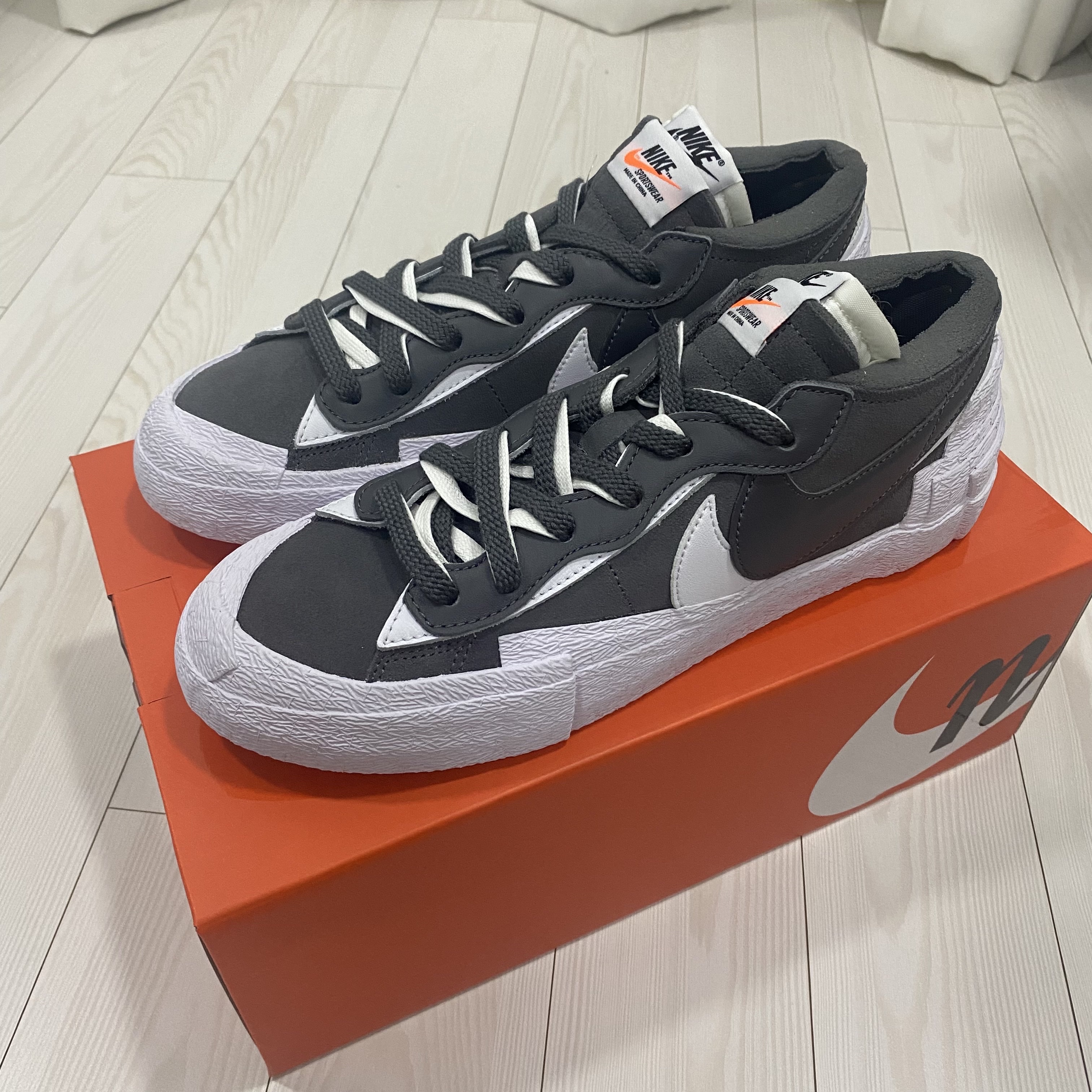 Nike x Sacai Blazer Low Iron Grey 착용 스타일