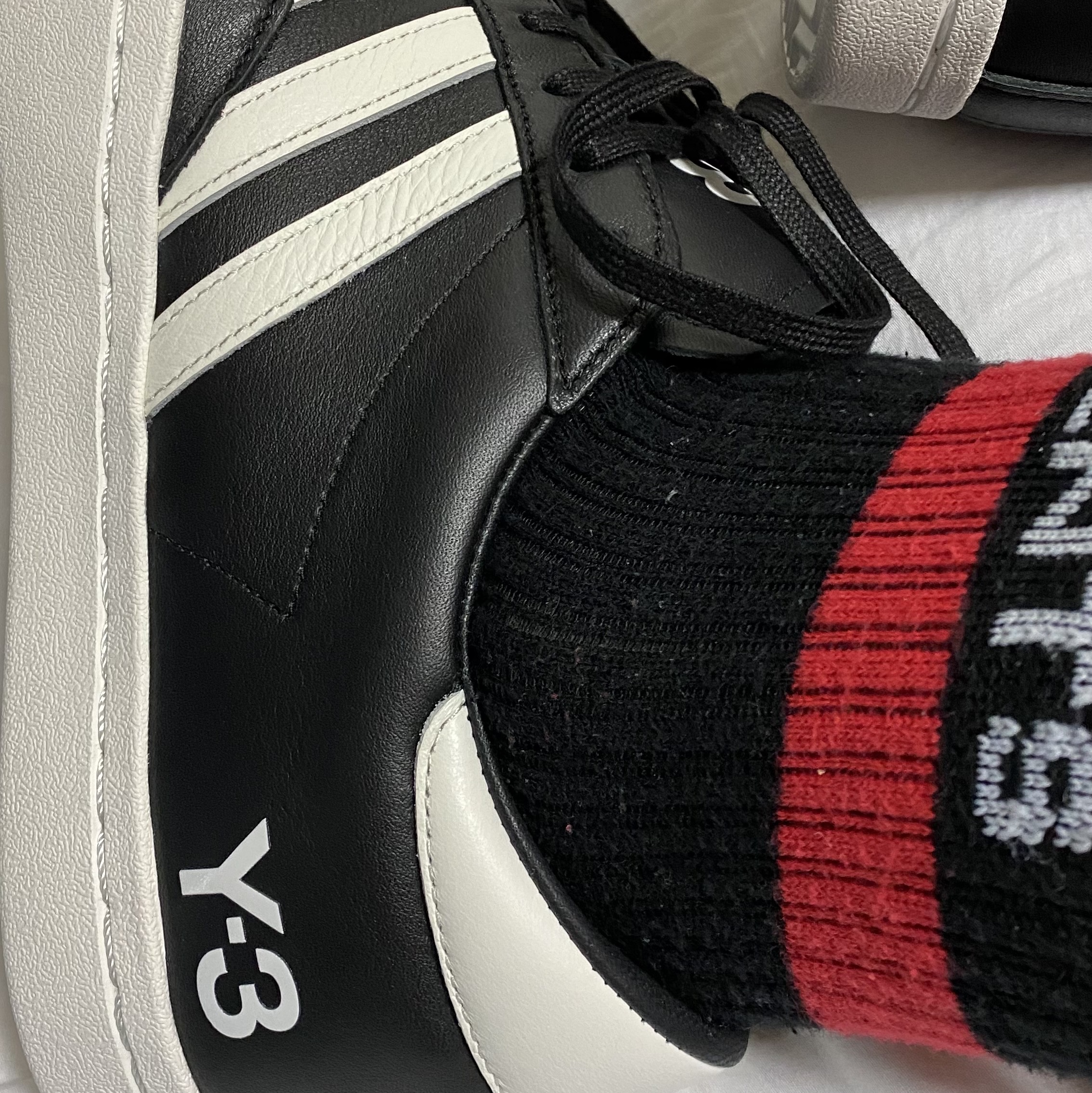 Y-3 Yohji Star Black White 착용 스타일 - 3