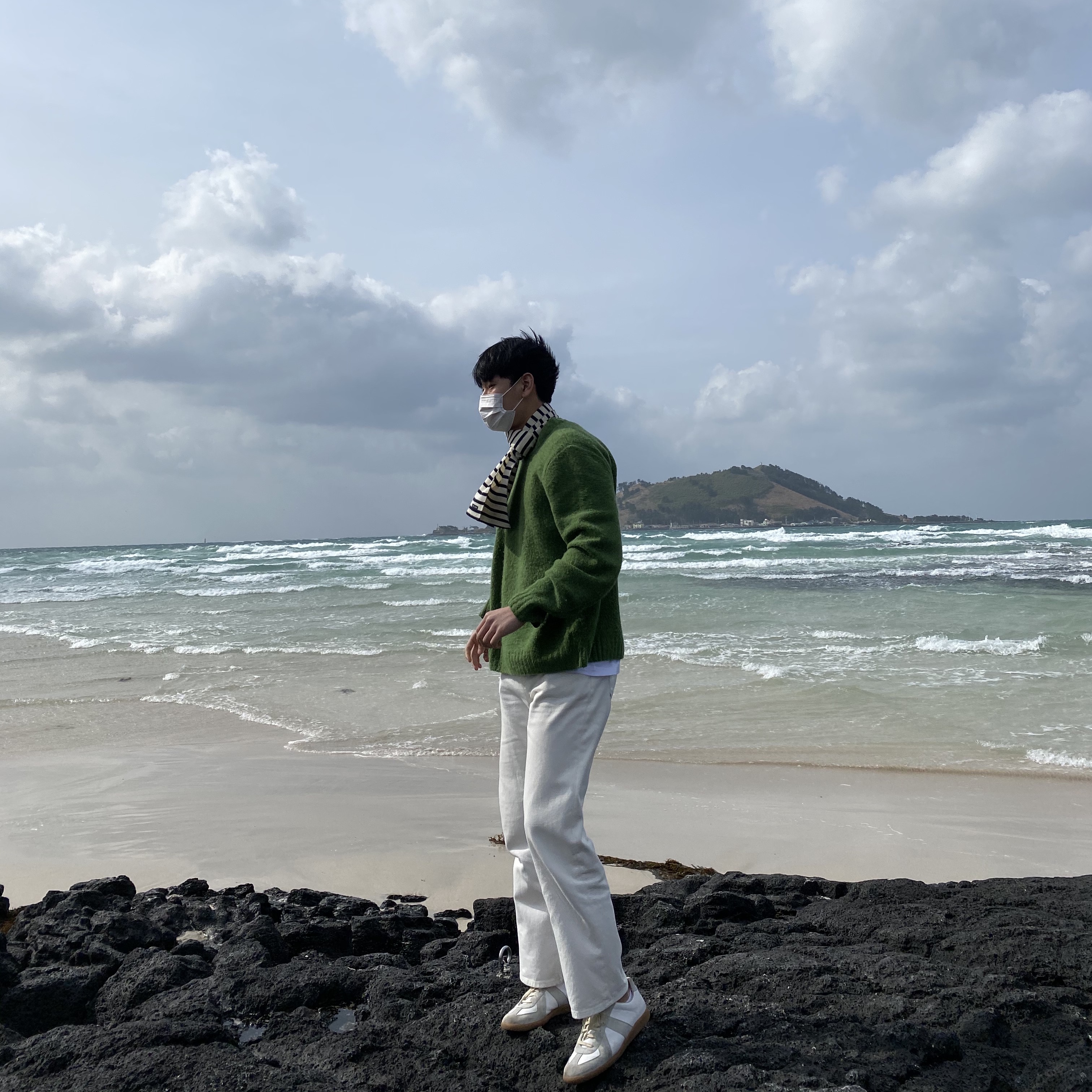 Maison Margiela Calfskin Replica Sneakers 착용 스타일