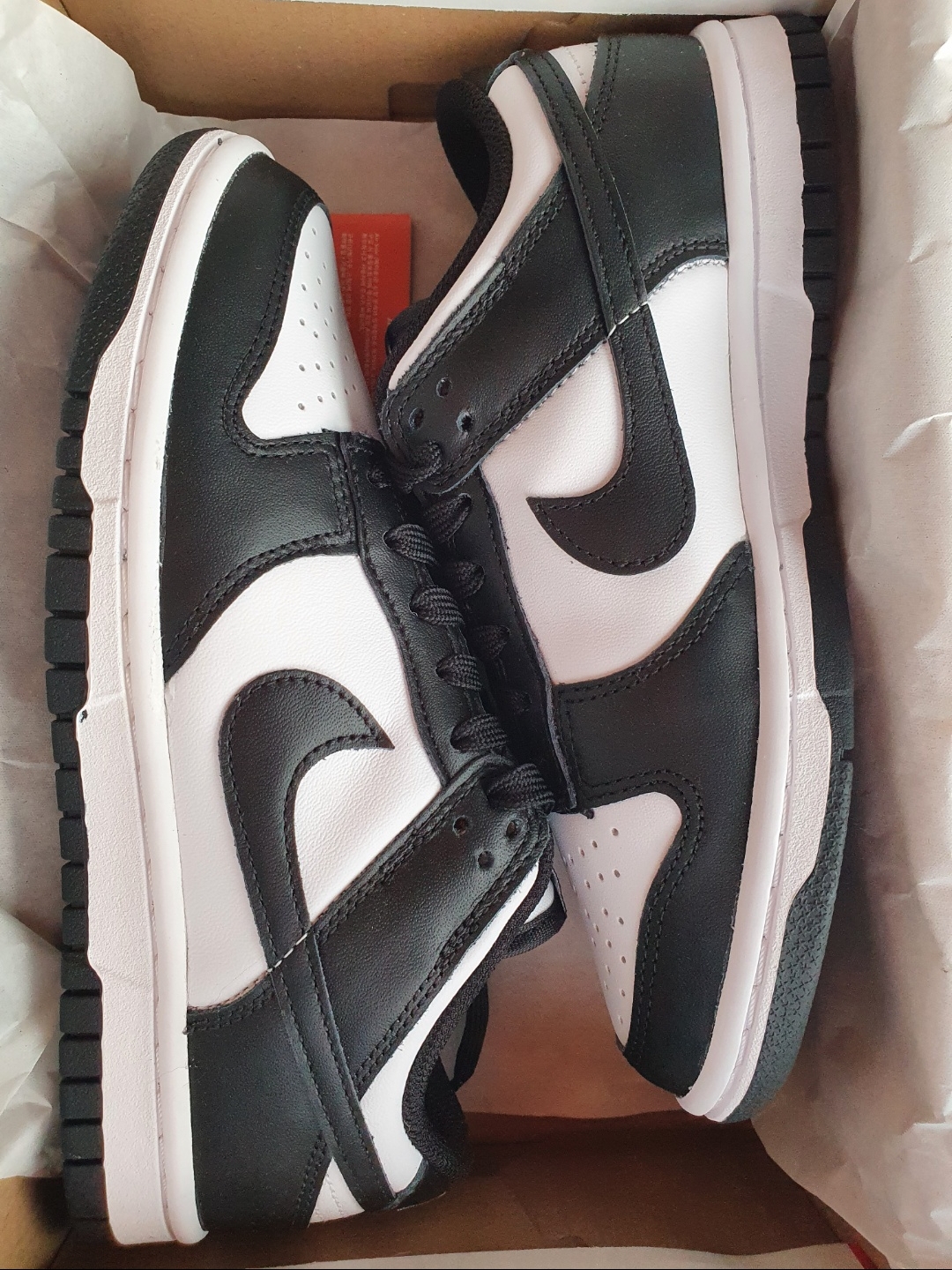 (W) Nike Dunk Low Black 착용 스타일