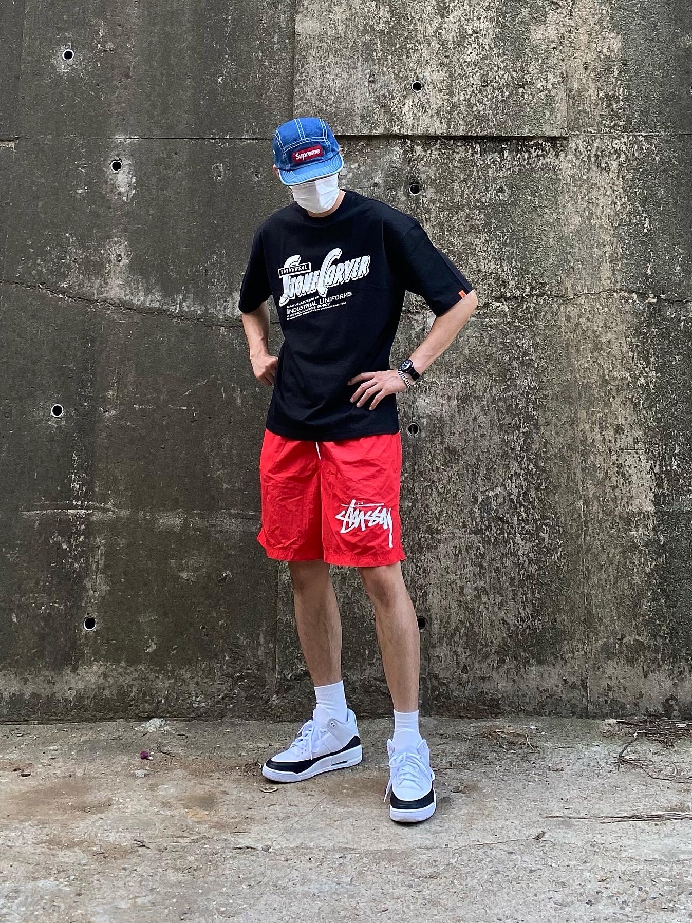 Nike x Stussy Water Shorts Habanero Red, Jordan 3 x Fragment Retro SP White Black 착용 스타일 - 2