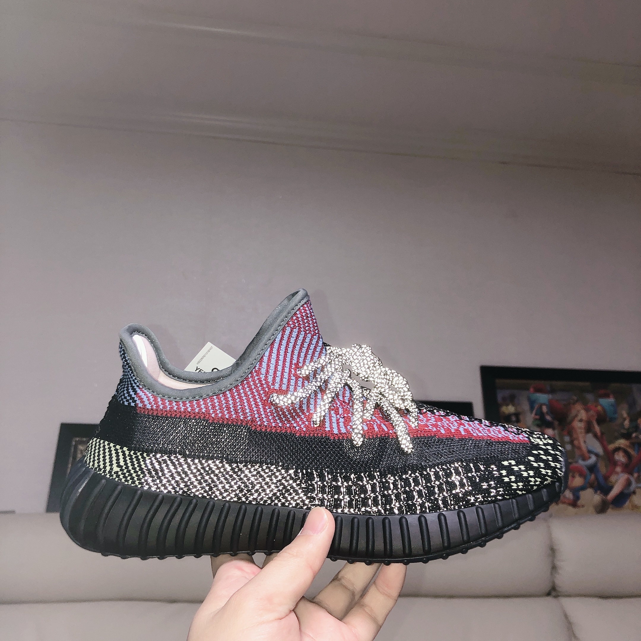 Adidas Yeezy Boost 350 V2 Yecheil - Reflective 착용 스타일 - 2