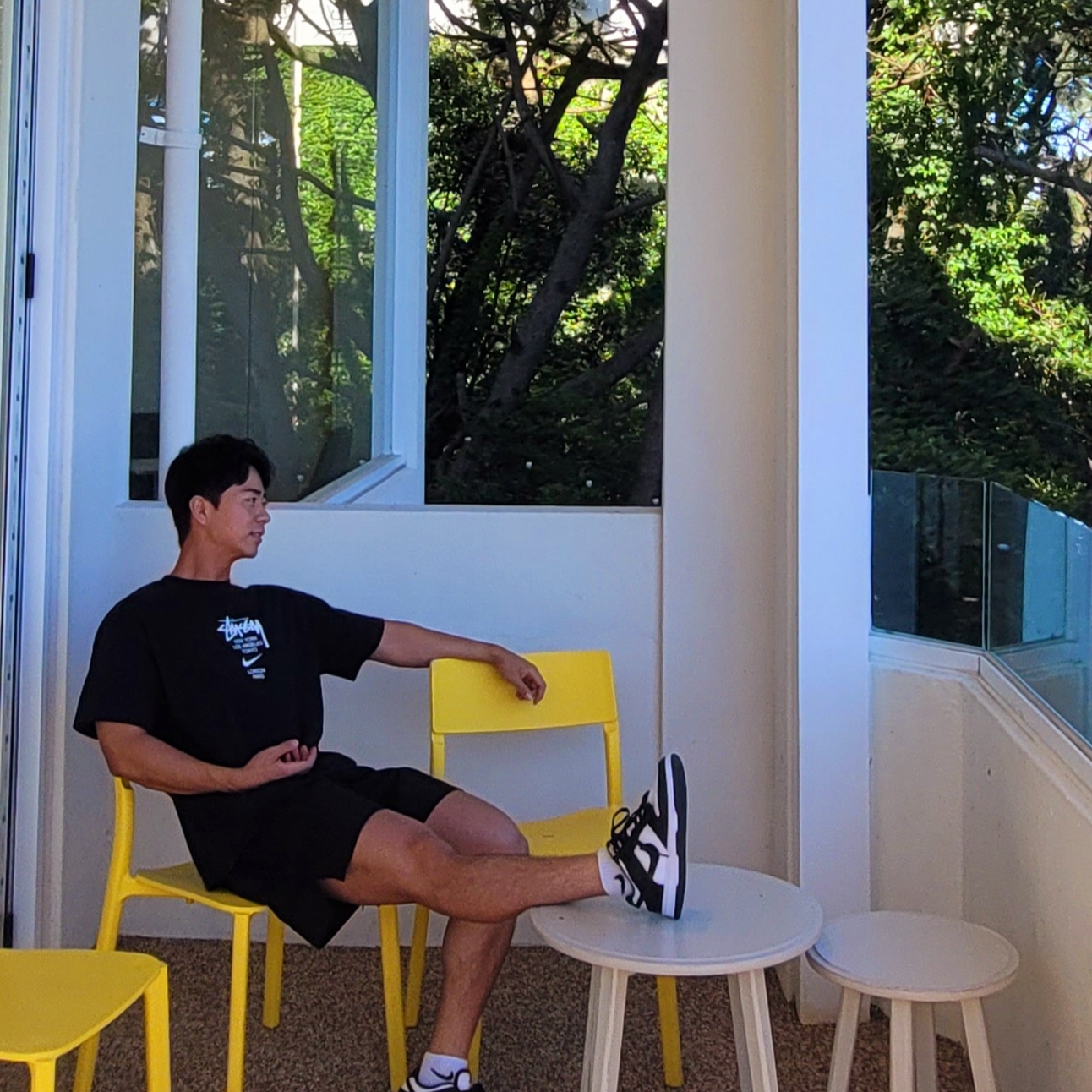 Nike Dunk Low Retro Black, Nike x Stussy WT T-Shirt Black - Asia 착용 스타일