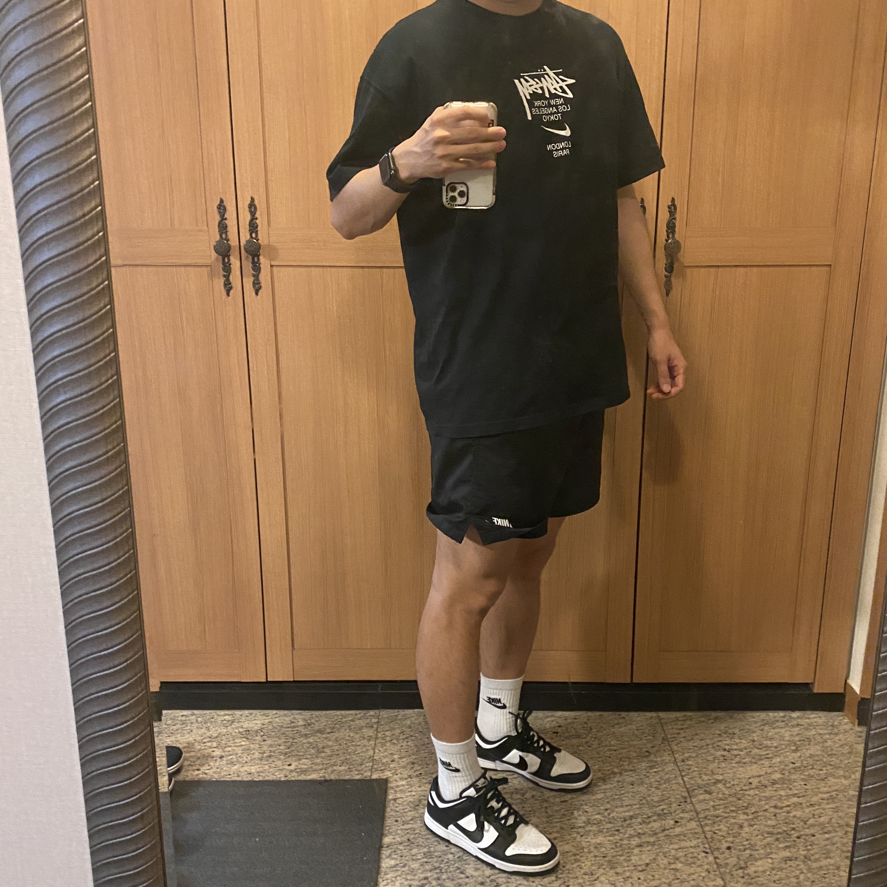 Nike Dunk Low Retro Black, Nike x Stussy WT T-Shirt Black - US/EU 착용 스타일