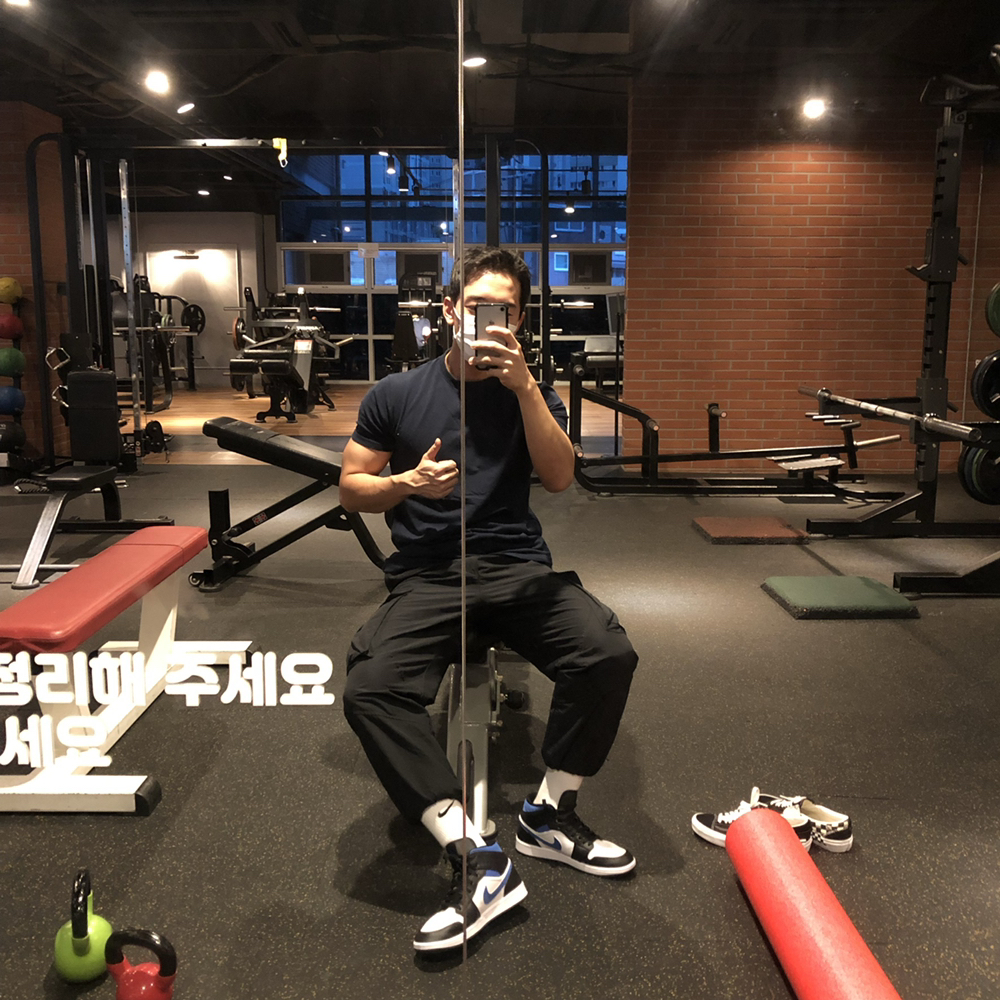 KREAM 프로필 이미지