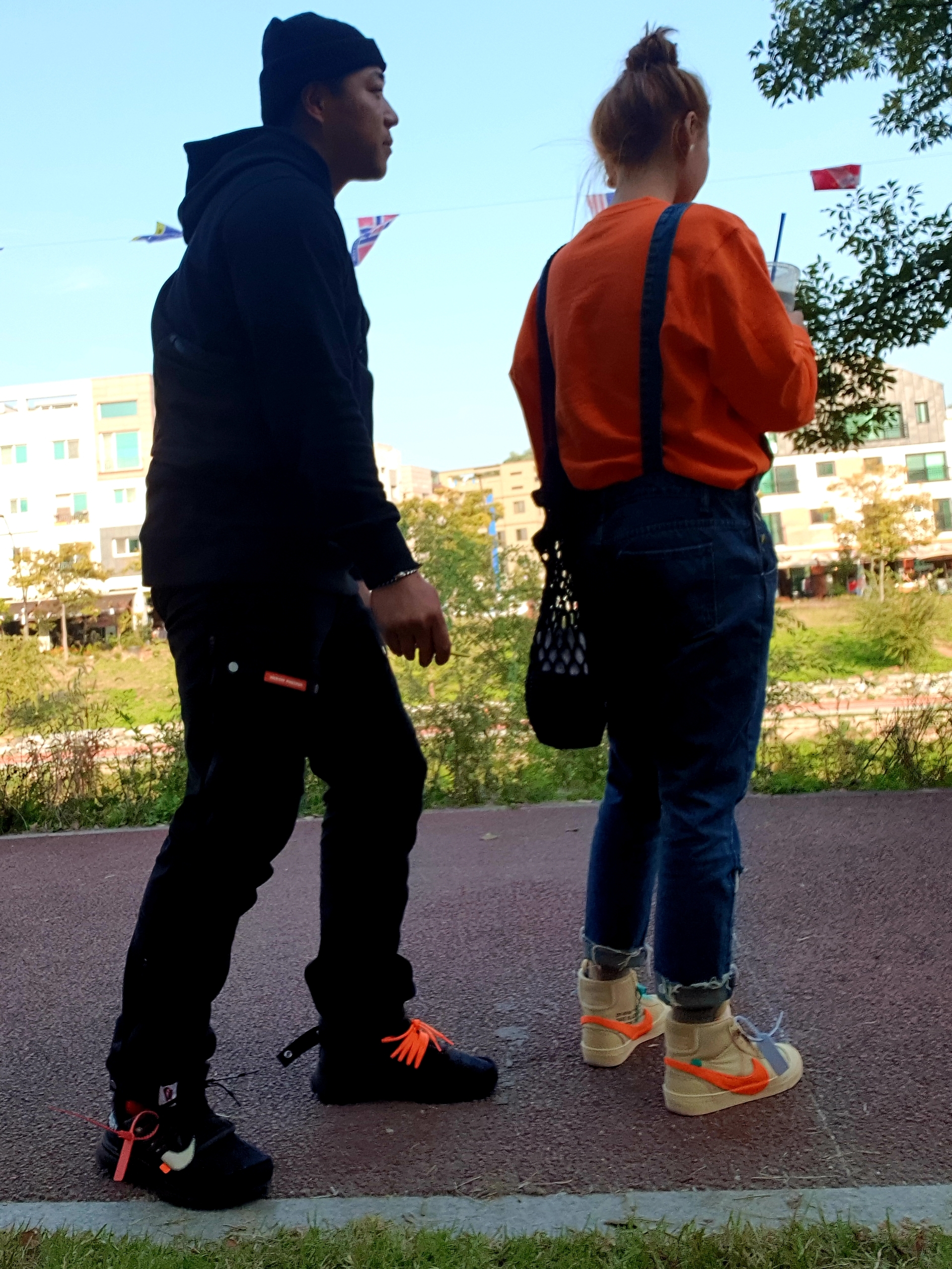 Nike x Off-White Air Presto Black, Nike x Off-White Blazer Mid Off-White All Hallow's Eve 착용 스타일