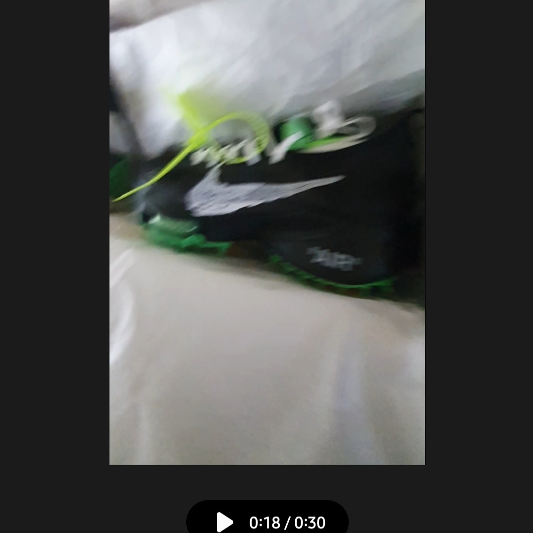 Nike x Off-White Air Zoom Tempo Next% Black 착용 스타일 - 2