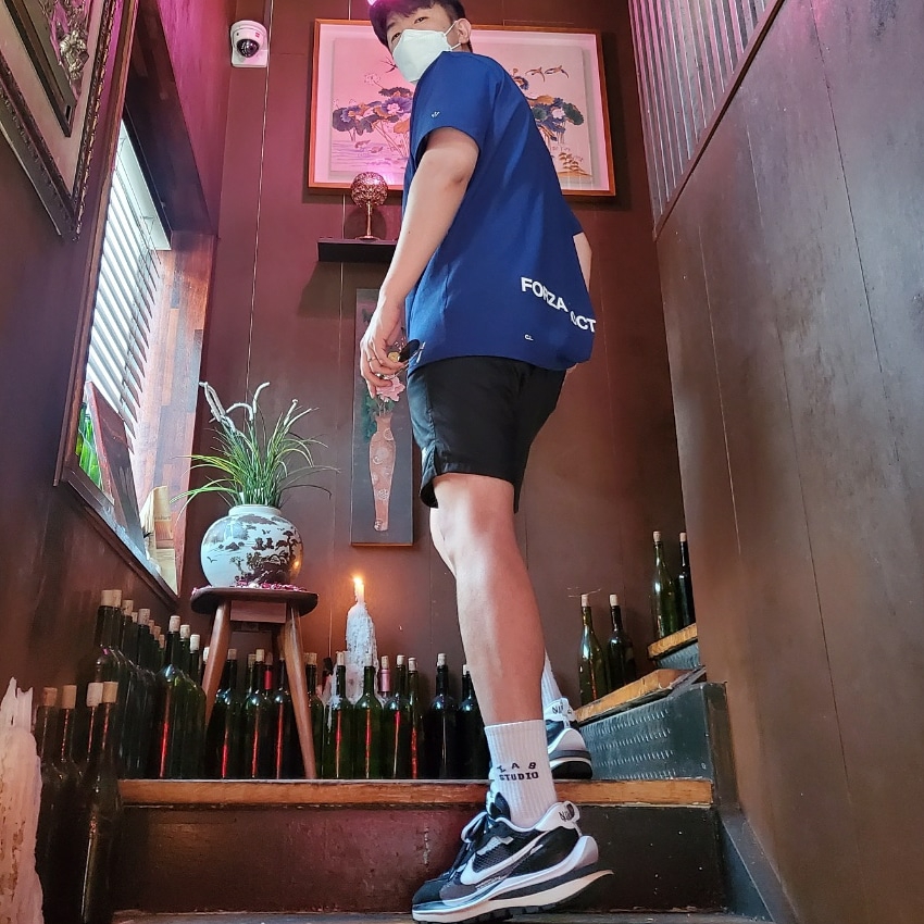 IAB Studio Lime Black White Socks (3 Pack), Nike x Sacai VaporWaffle Black White 착용 스타일