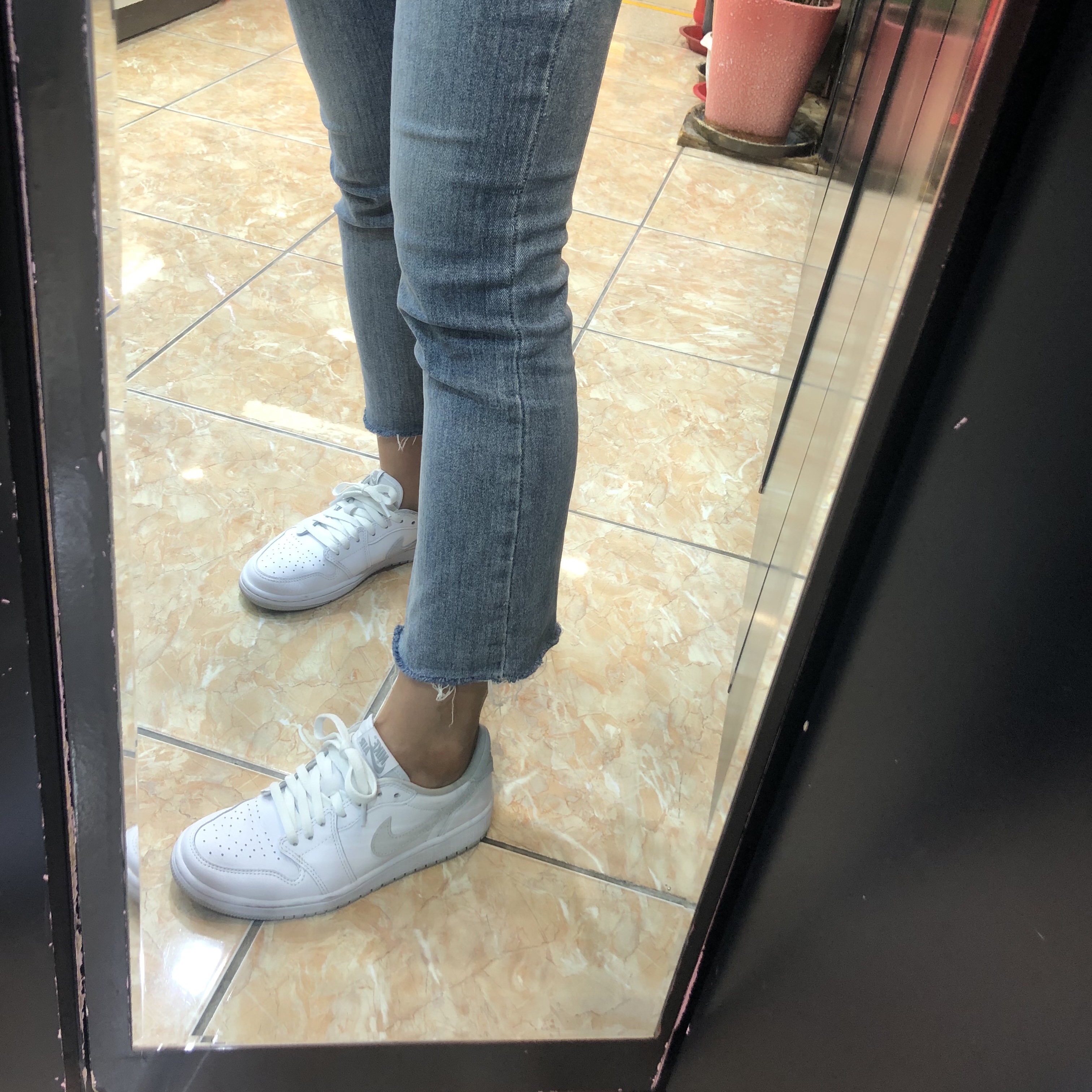 (W) Jordan 1 Low OG Neutral Grey 착용 스타일