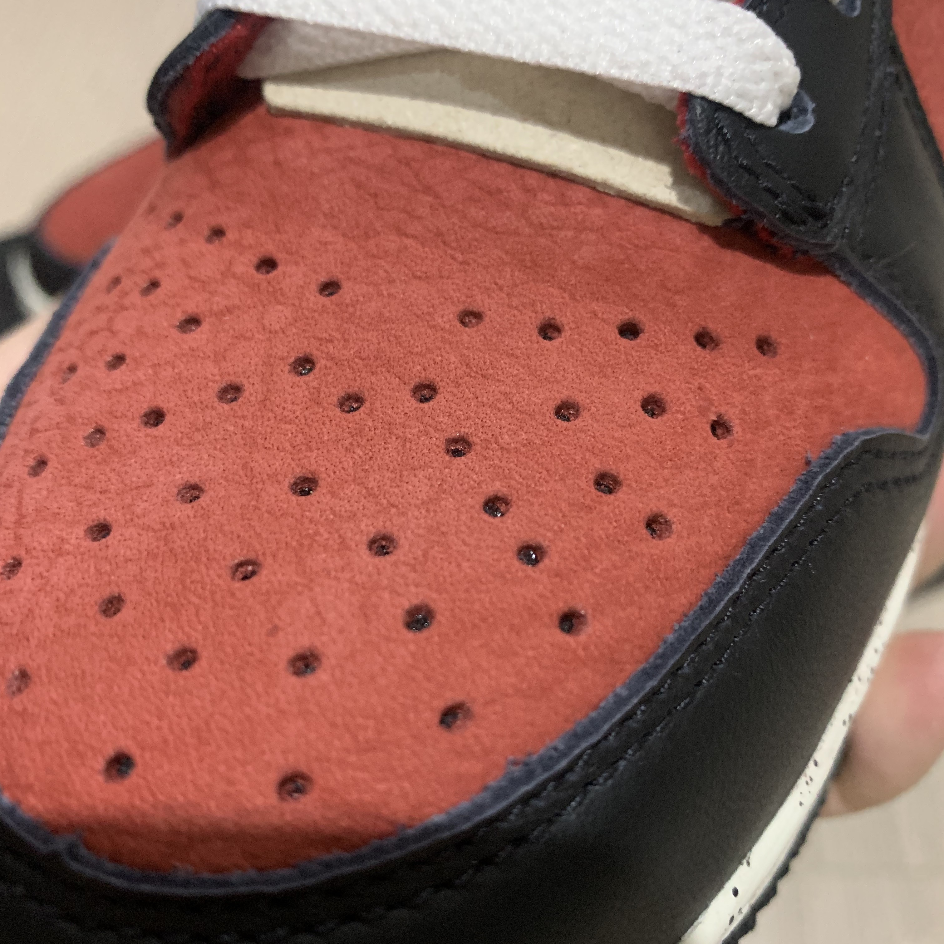 Nike x Undercover Dunk High 1985 Gym Red 착용 스타일 - 2