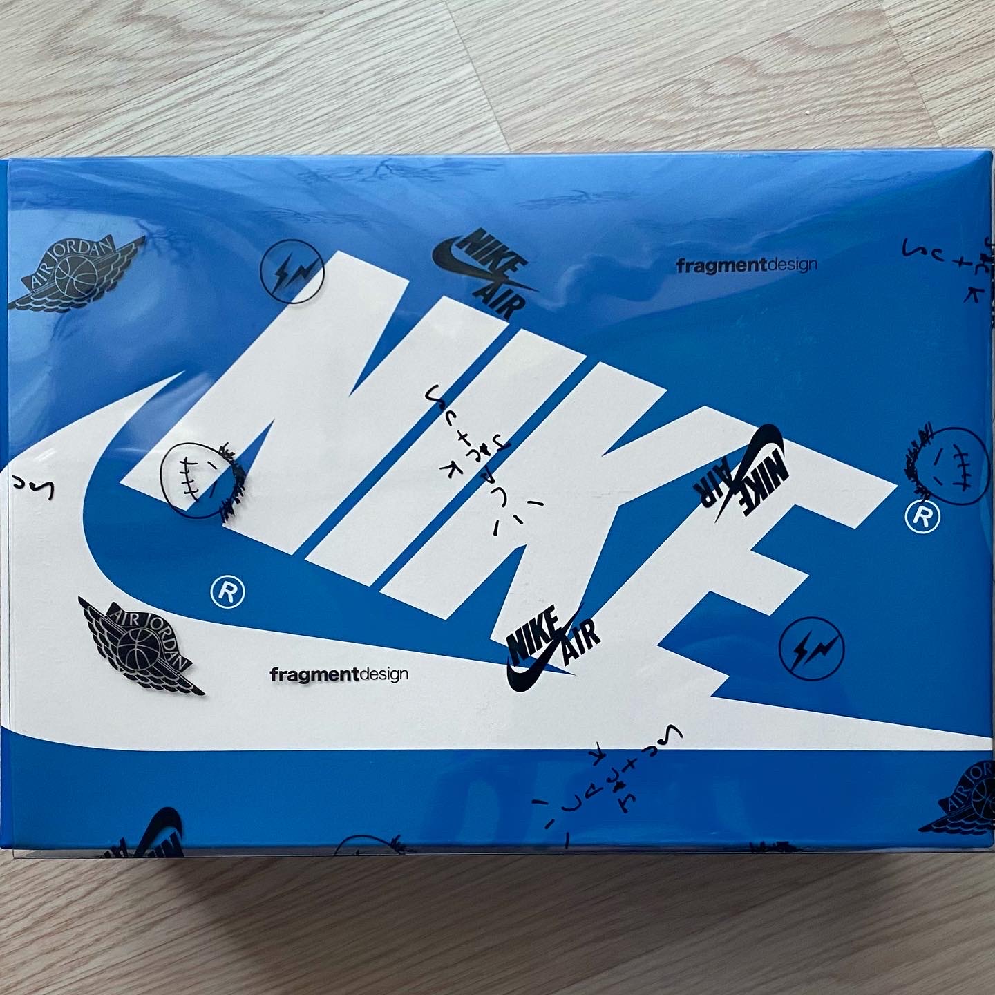 Jordan 1 x Travis Scott x Fragment Retro High OG SP Military Blue 착용 스타일 - 5