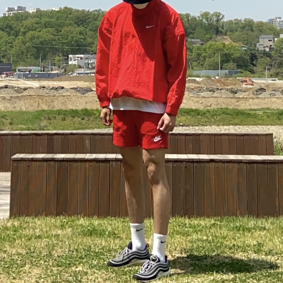 Nike x Stussy Windrunner Jacket Habanero Red, Nike Air Max 97 OG Black Volt Asia 착용 스타일