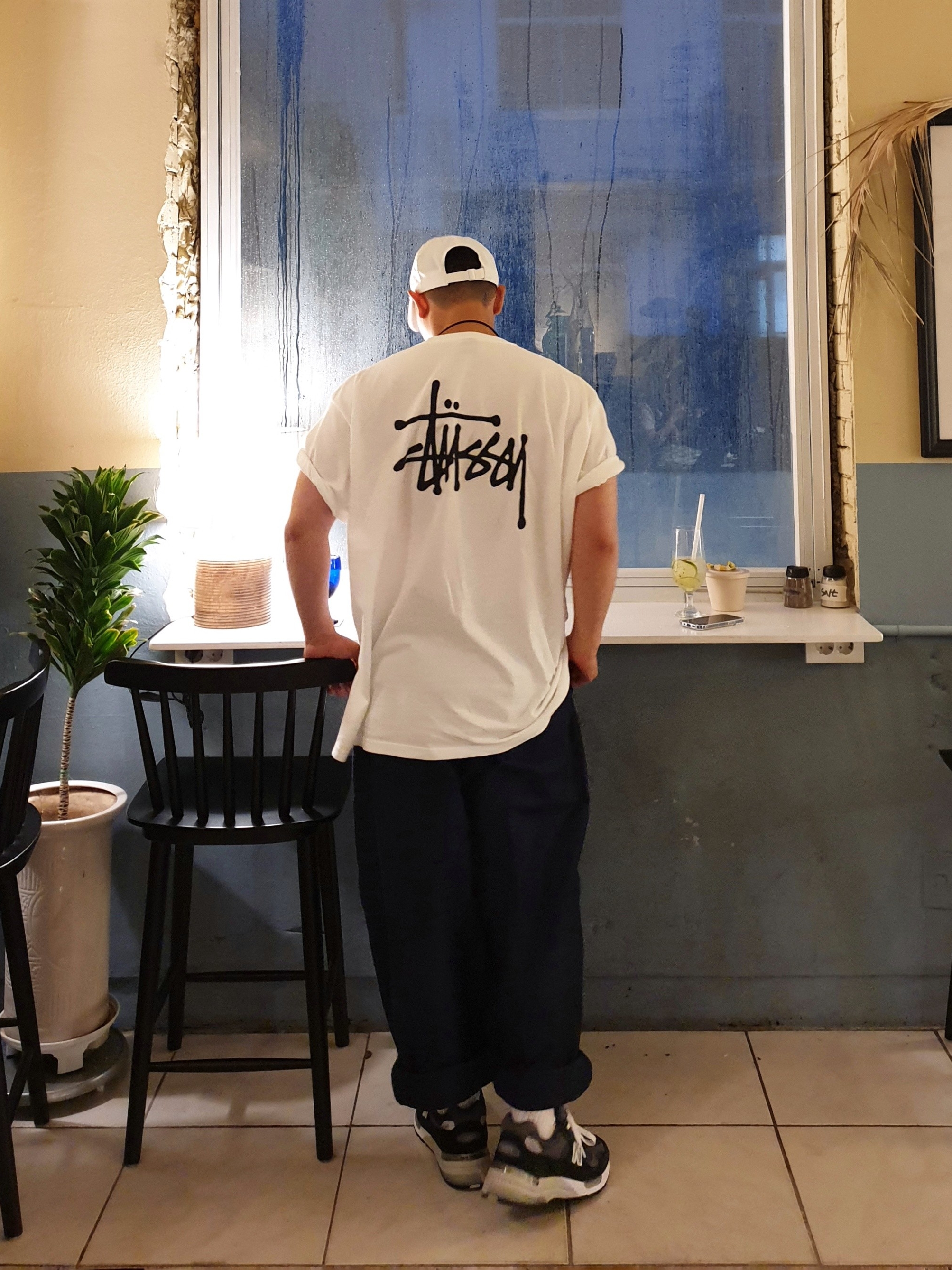 New Balance 992 Made in USA Navy, Stussy Basic Stussy T-Shirt White 2021 착용 스타일 - 1