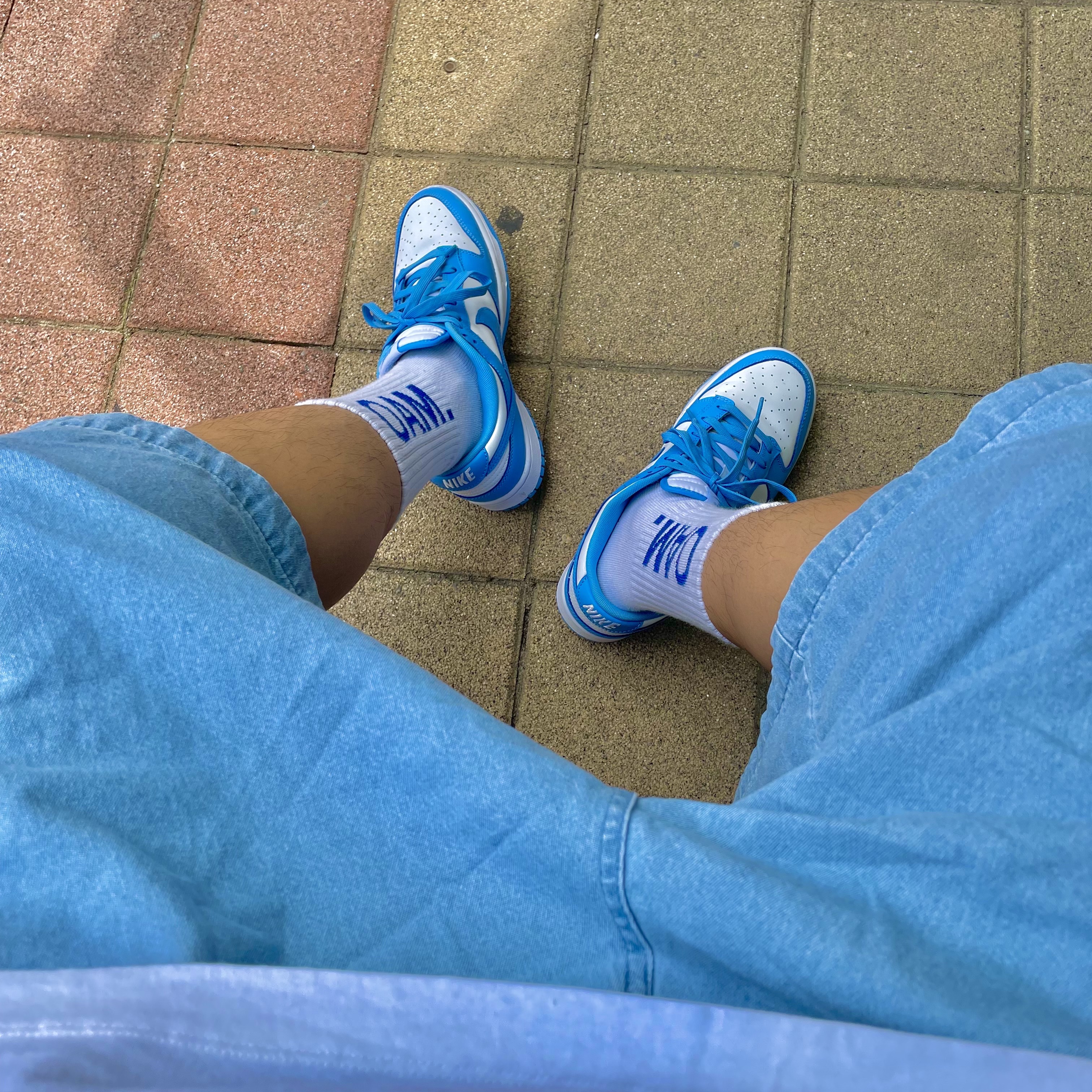 Nike Dunk Low Retro University Blue 착용 스타일 - 4